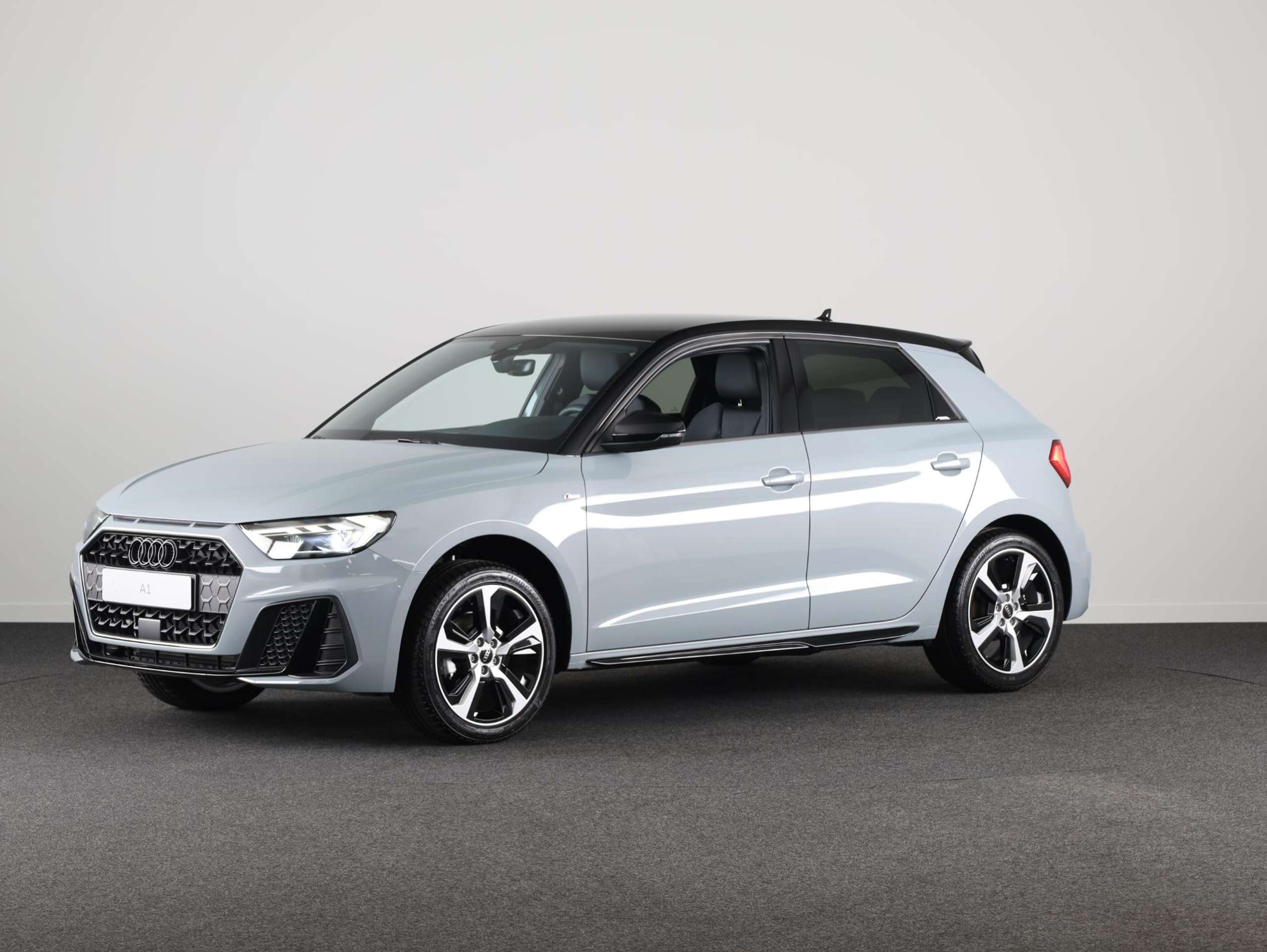 Audi - A1