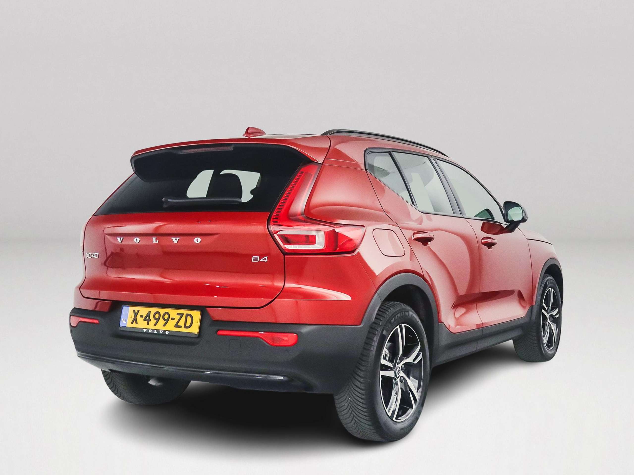 Volvo - XC40