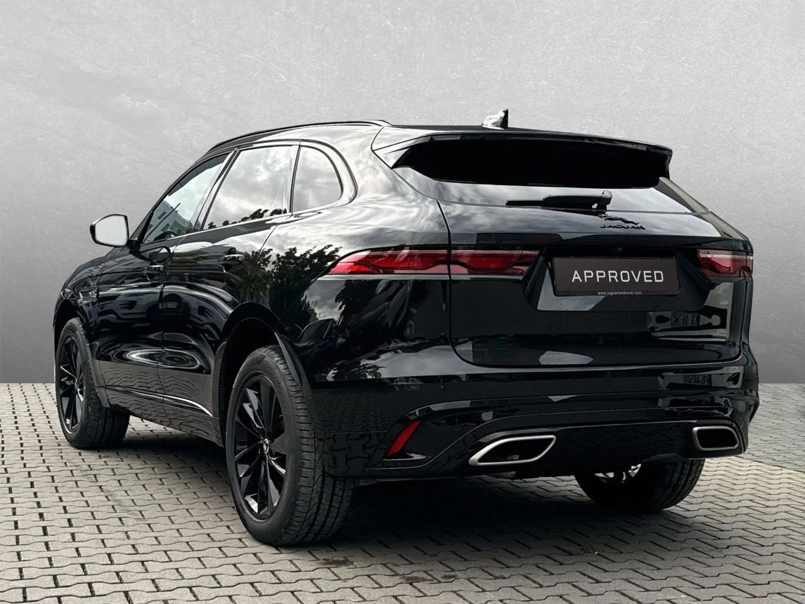 Jaguar - F-Pace