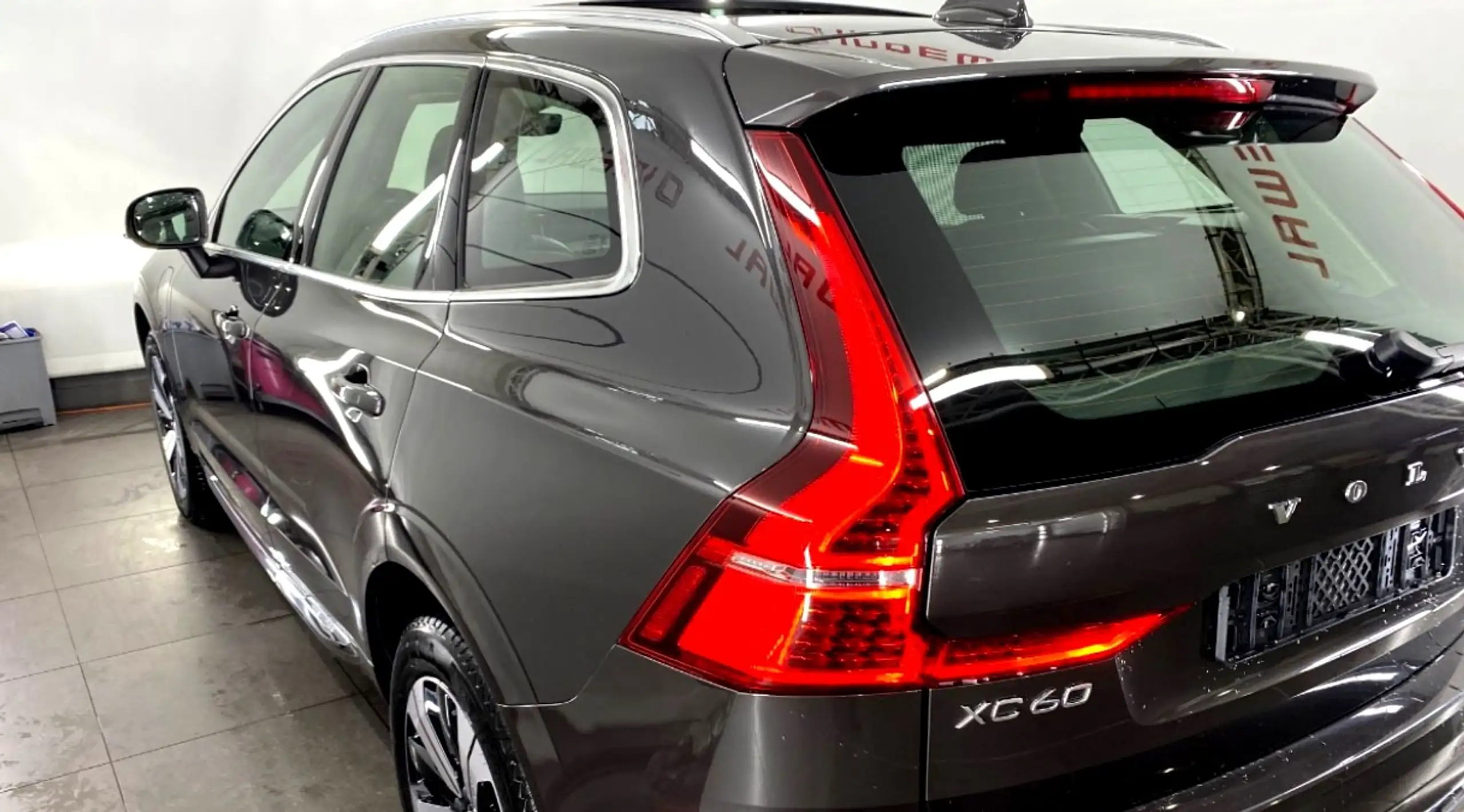 Volvo - XC60