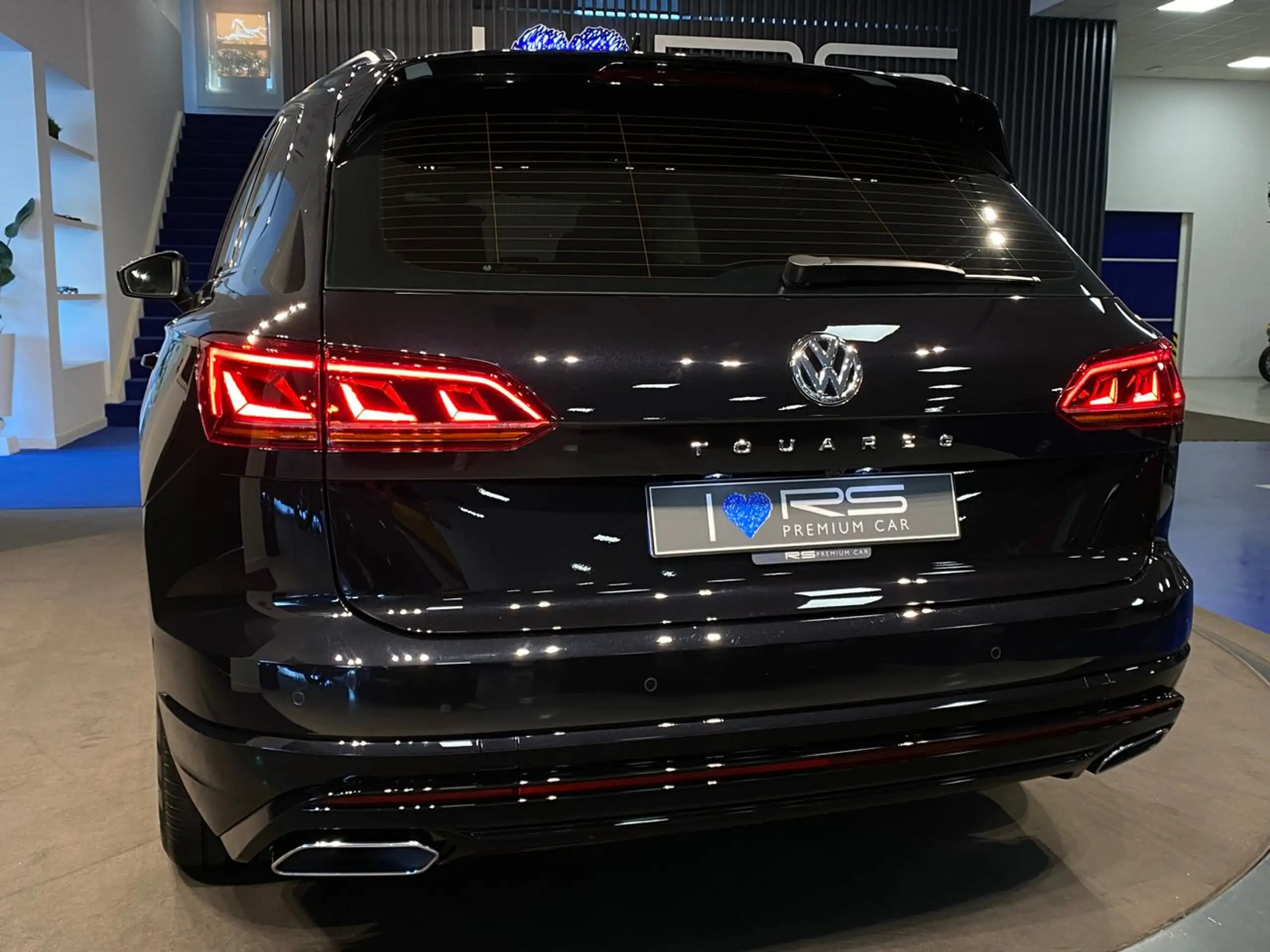 Volkswagen - Touareg