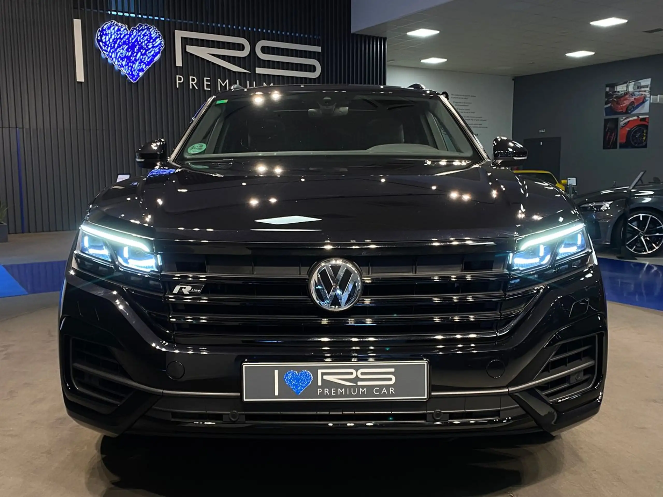 Volkswagen - Touareg