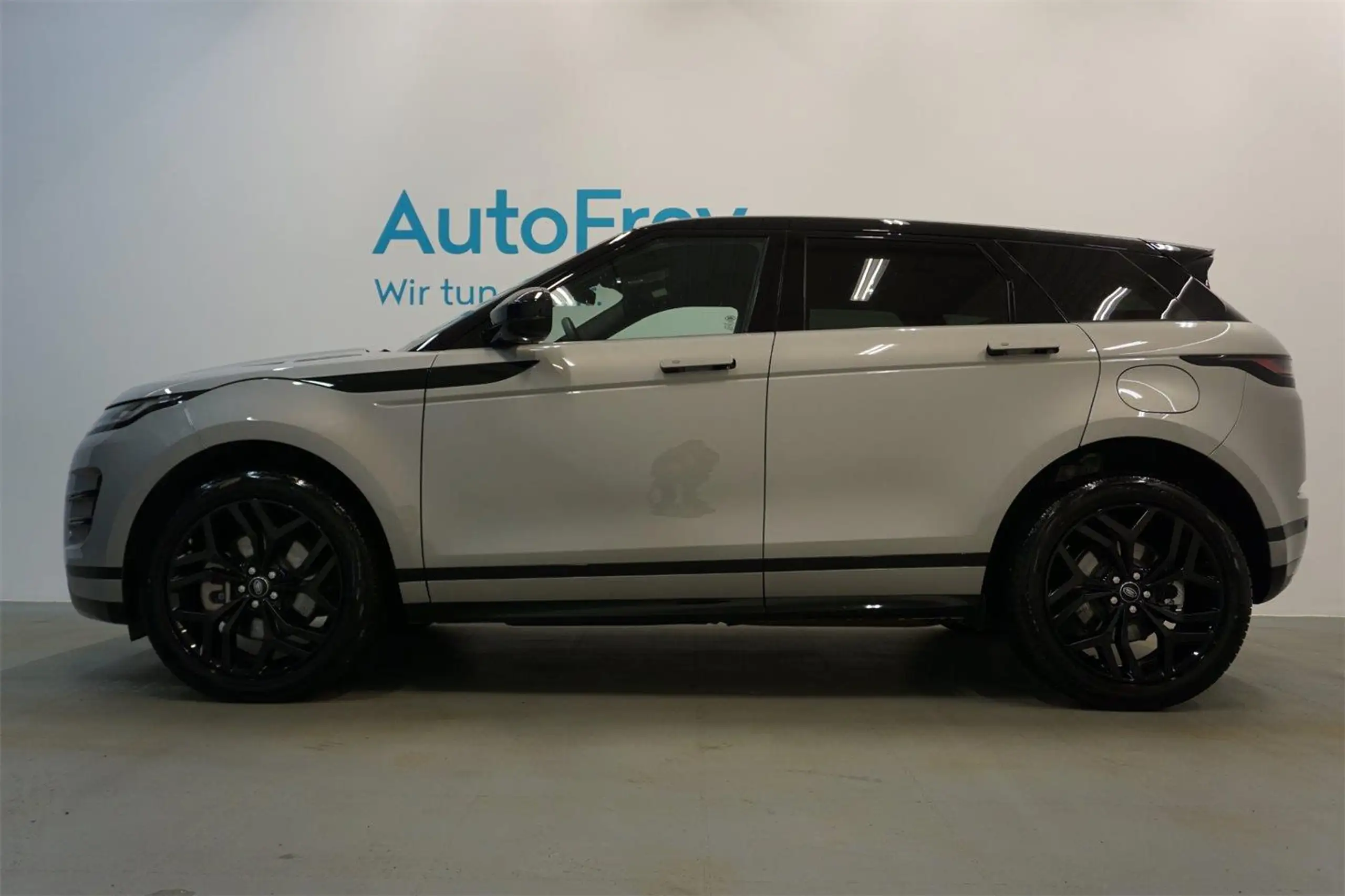 Land Rover - Range Rover Evoque