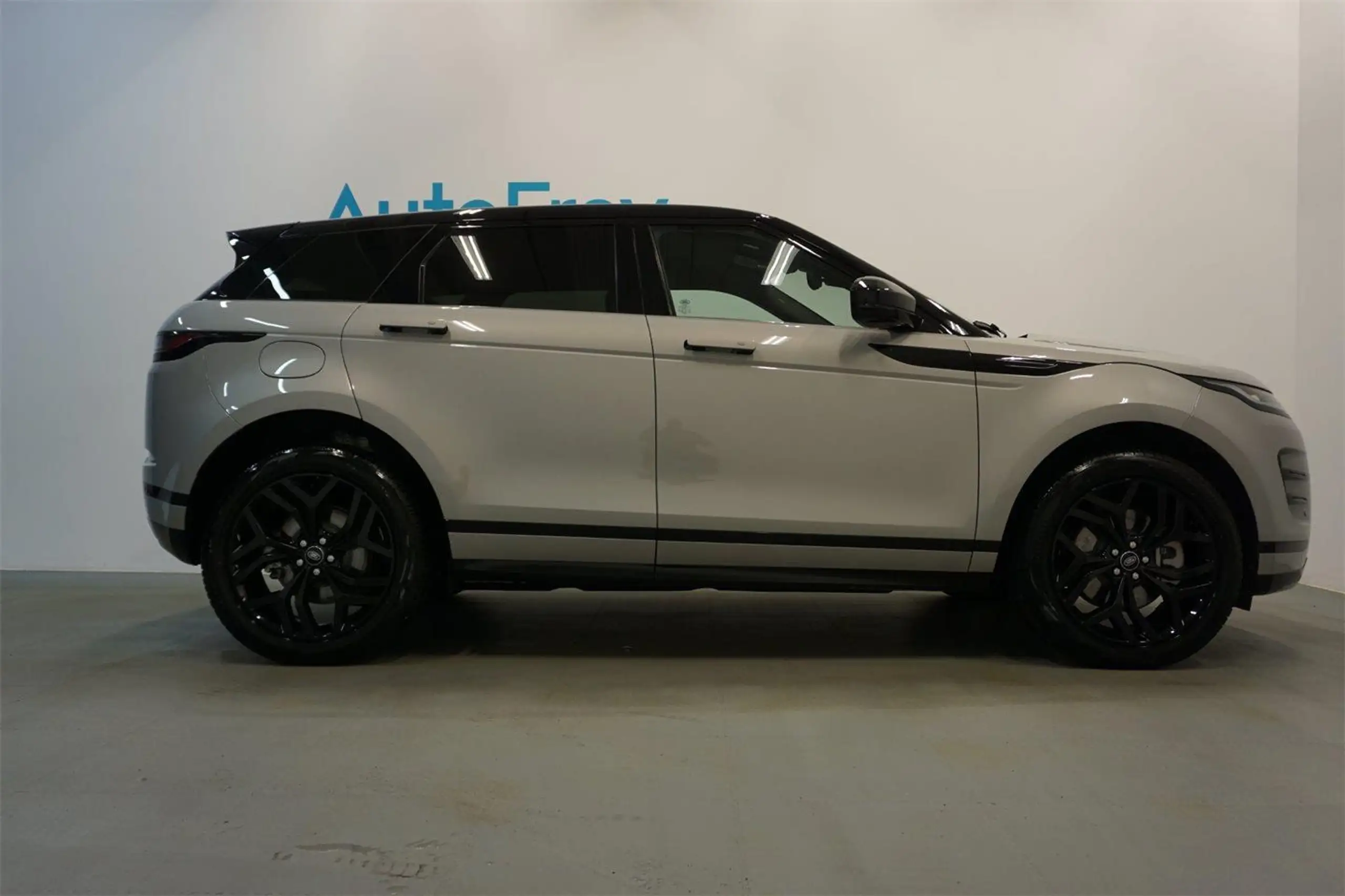 Land Rover - Range Rover Evoque