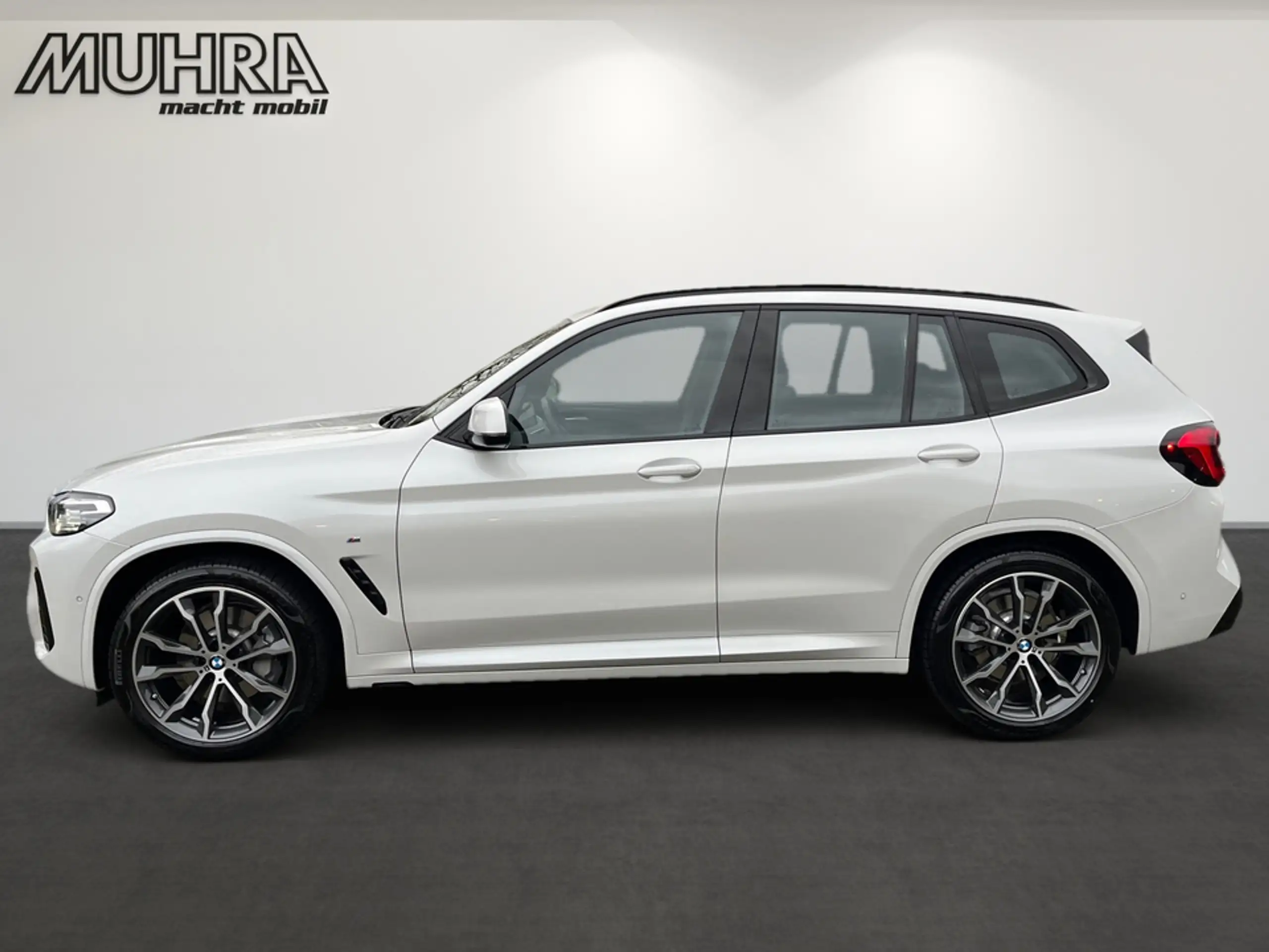 BMW - X3