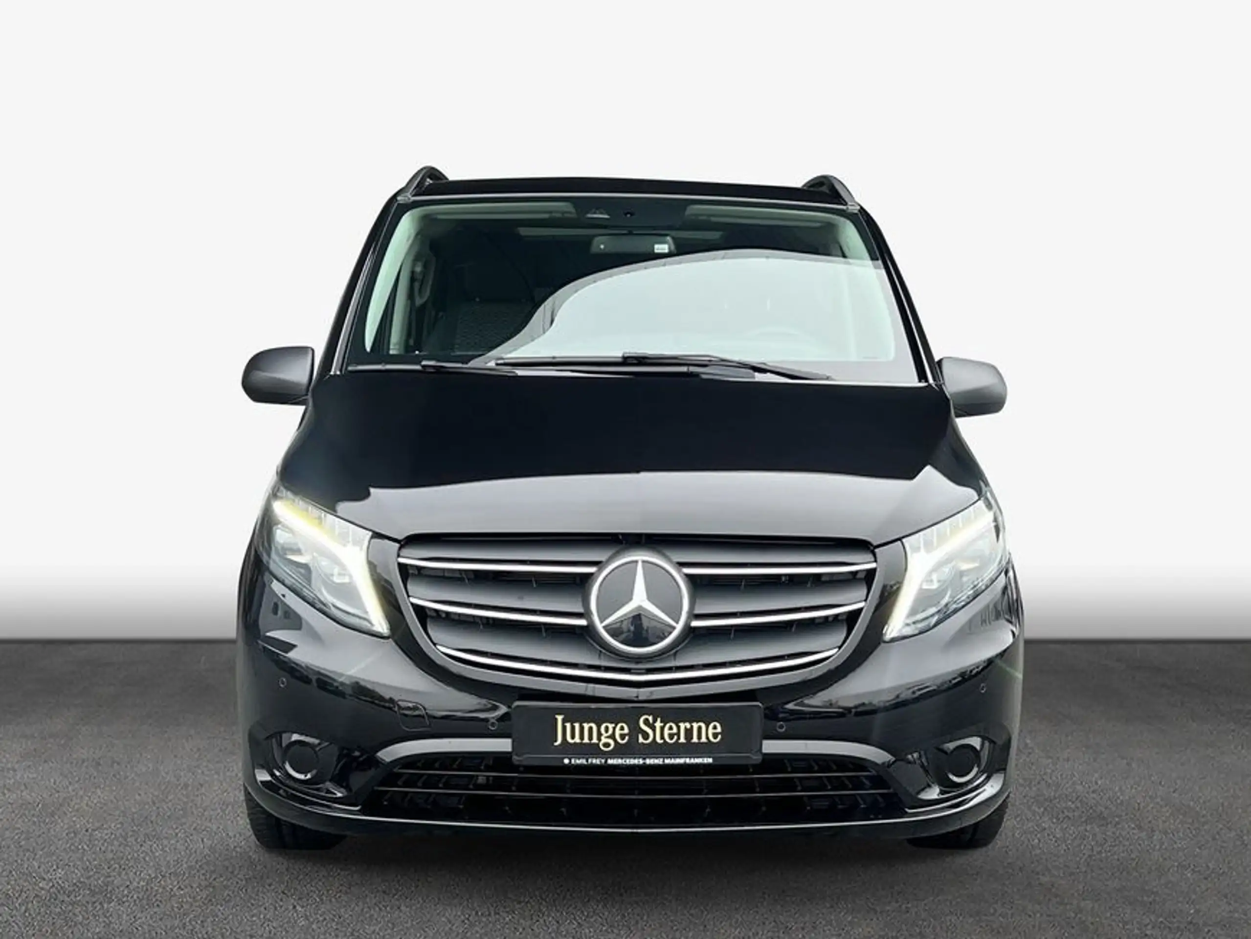 Mercedes-Benz - Vito