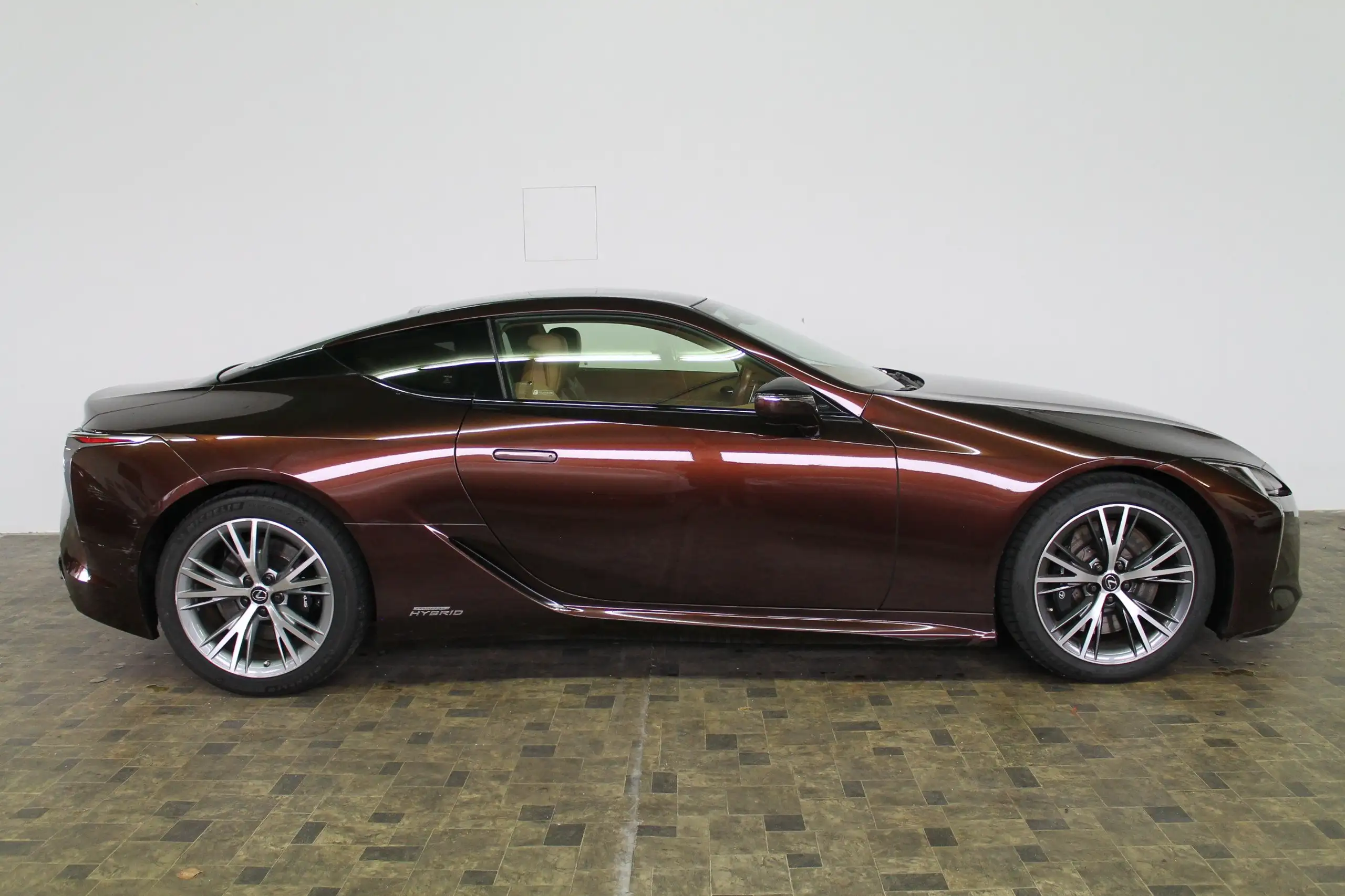 Lexus - LC 500h