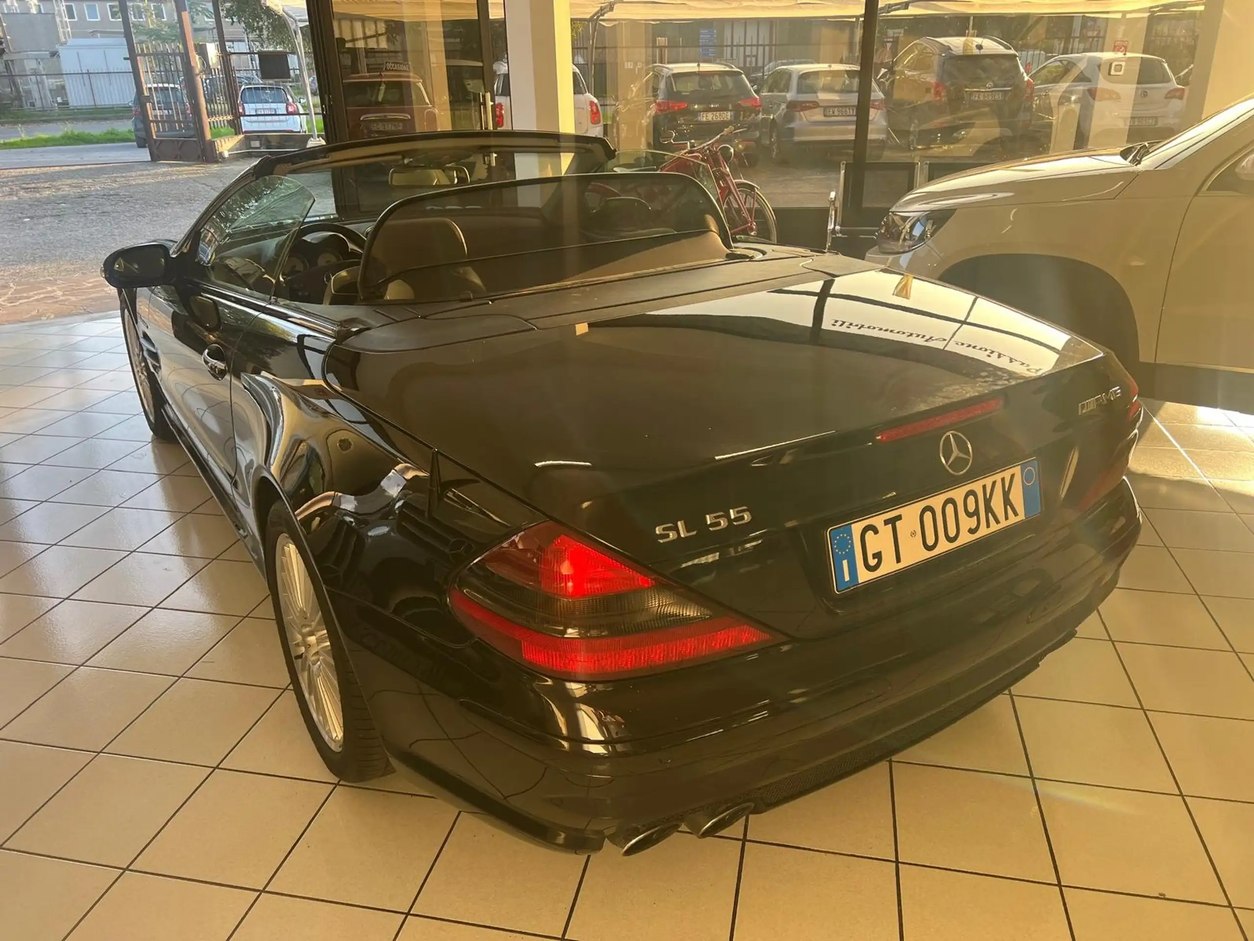 Mercedes-Benz - SL 55 AMG