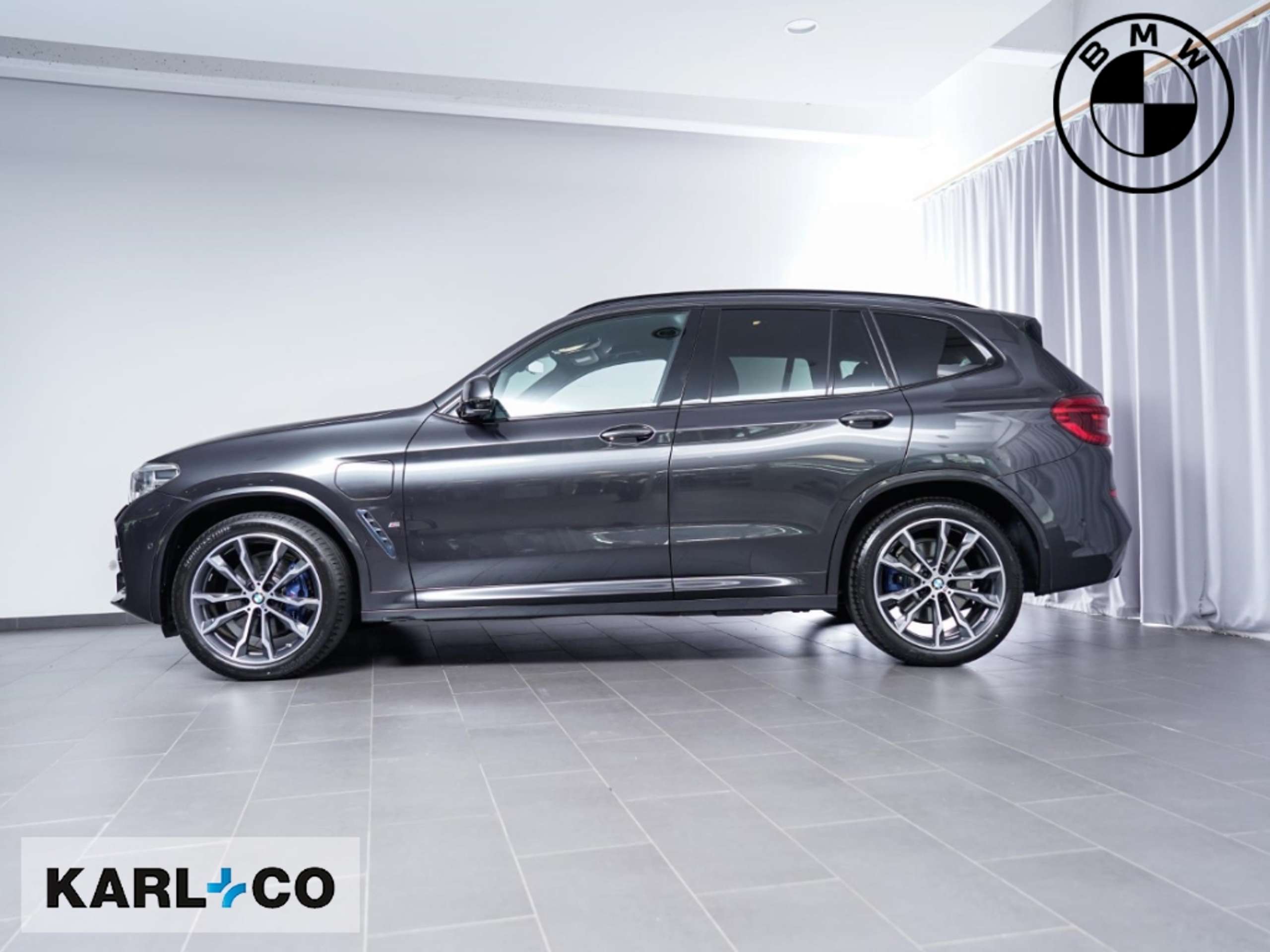 BMW - X3