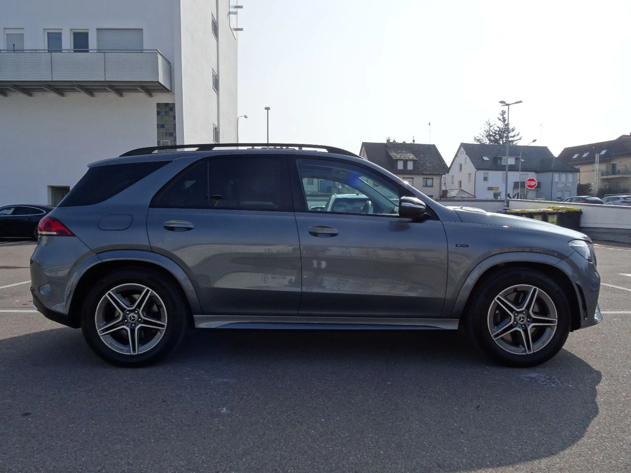 Mercedes-Benz - GLE 350