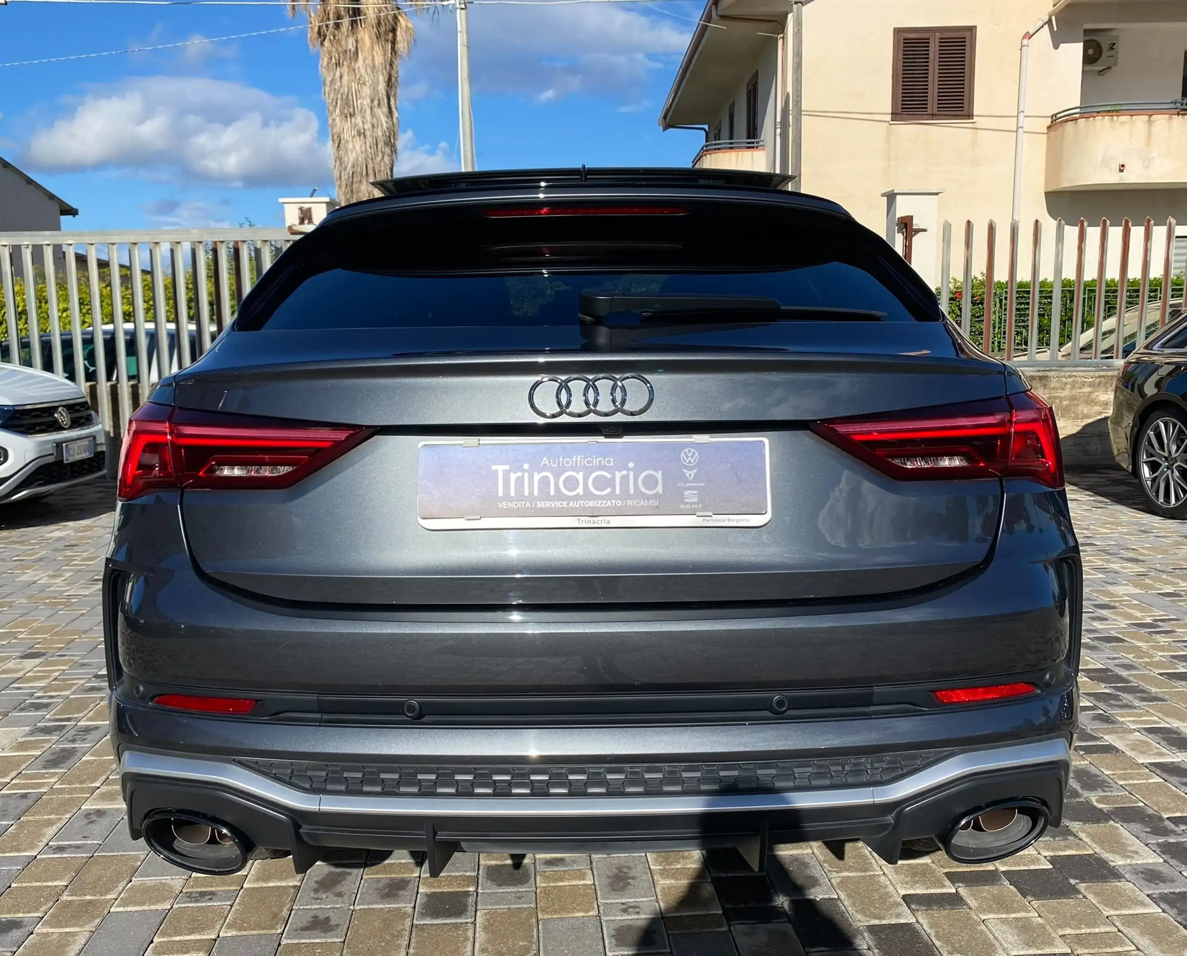 Audi - RS Q3