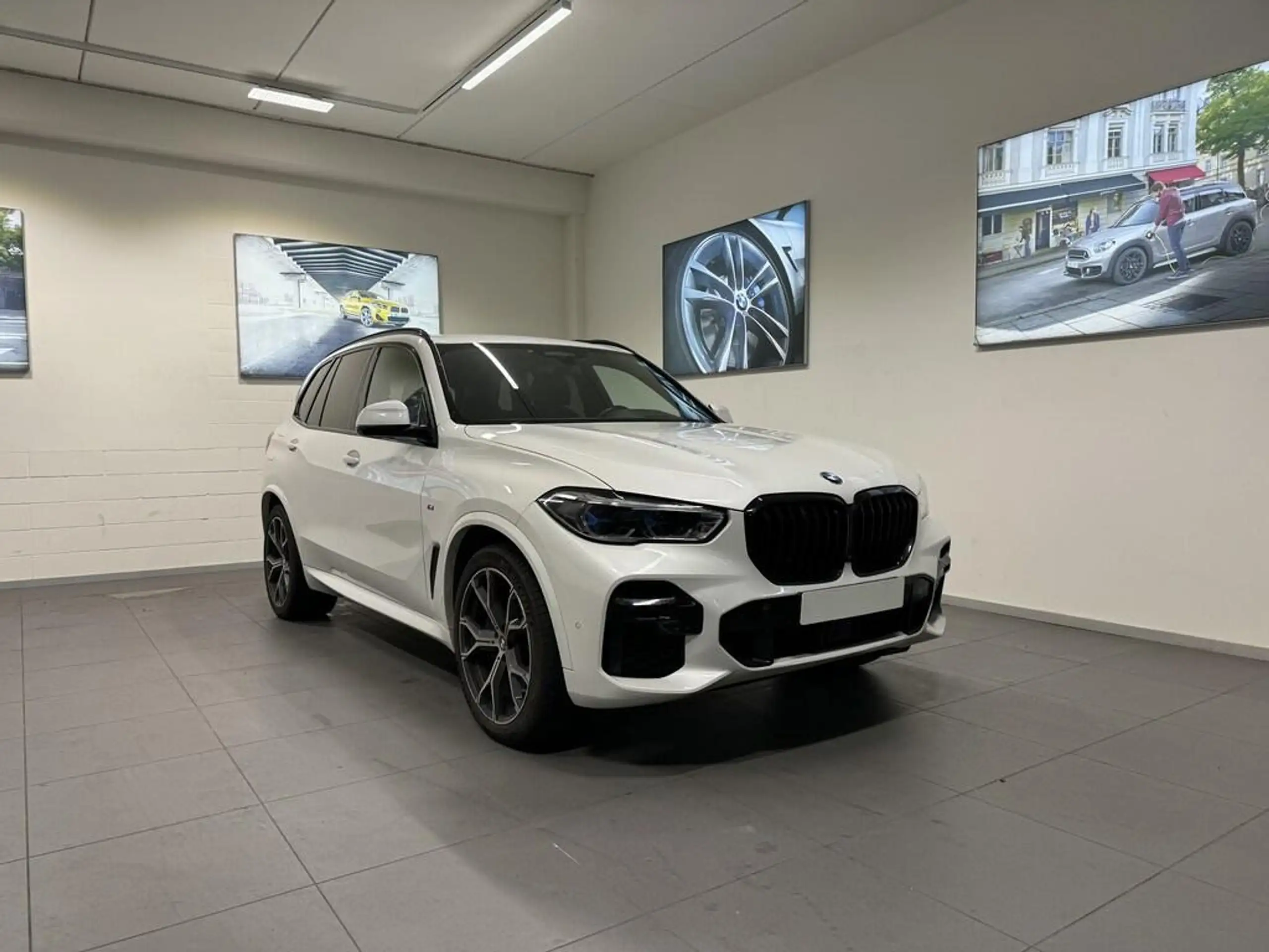 BMW - X5