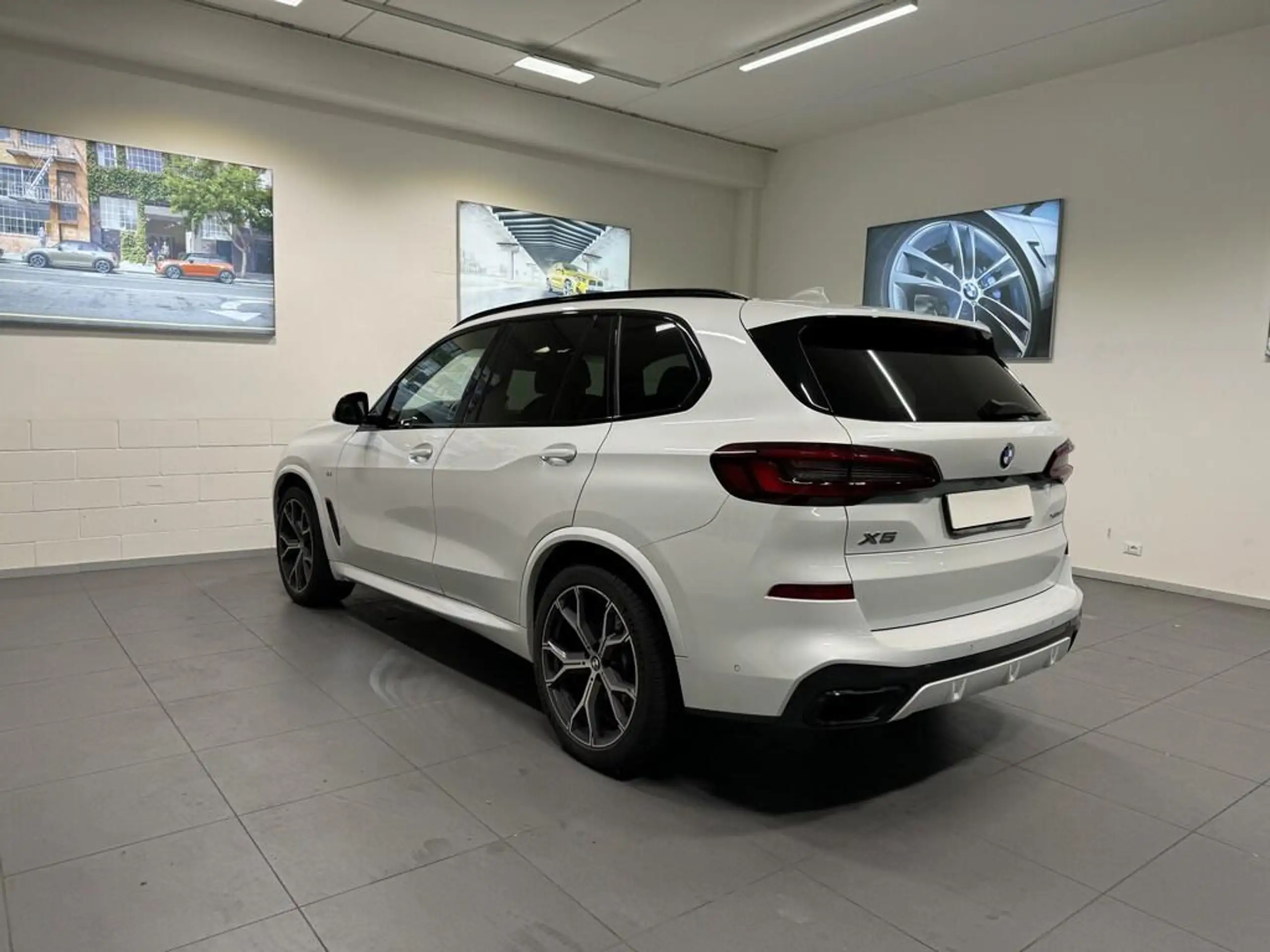 BMW - X5