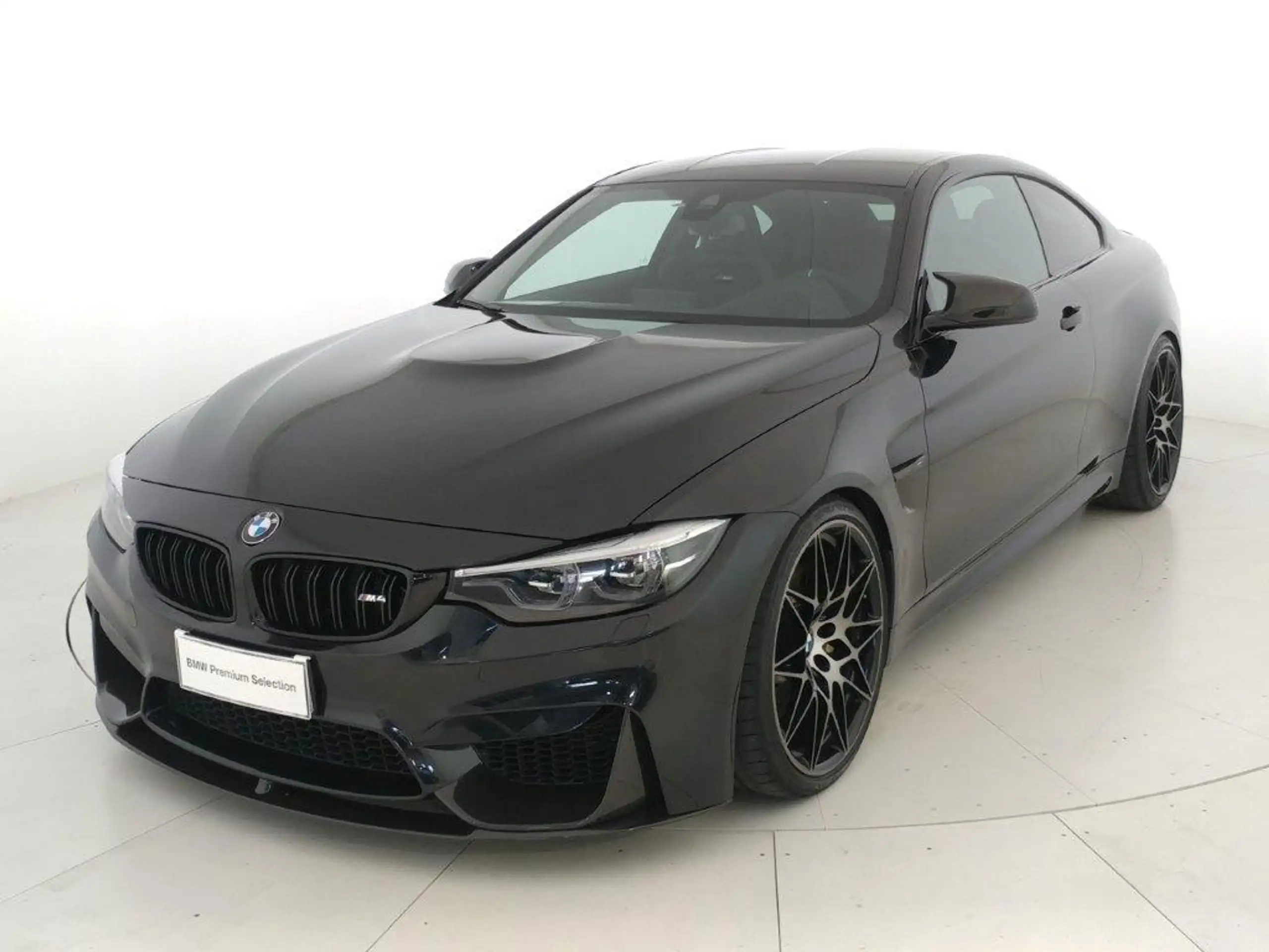 BMW - M4