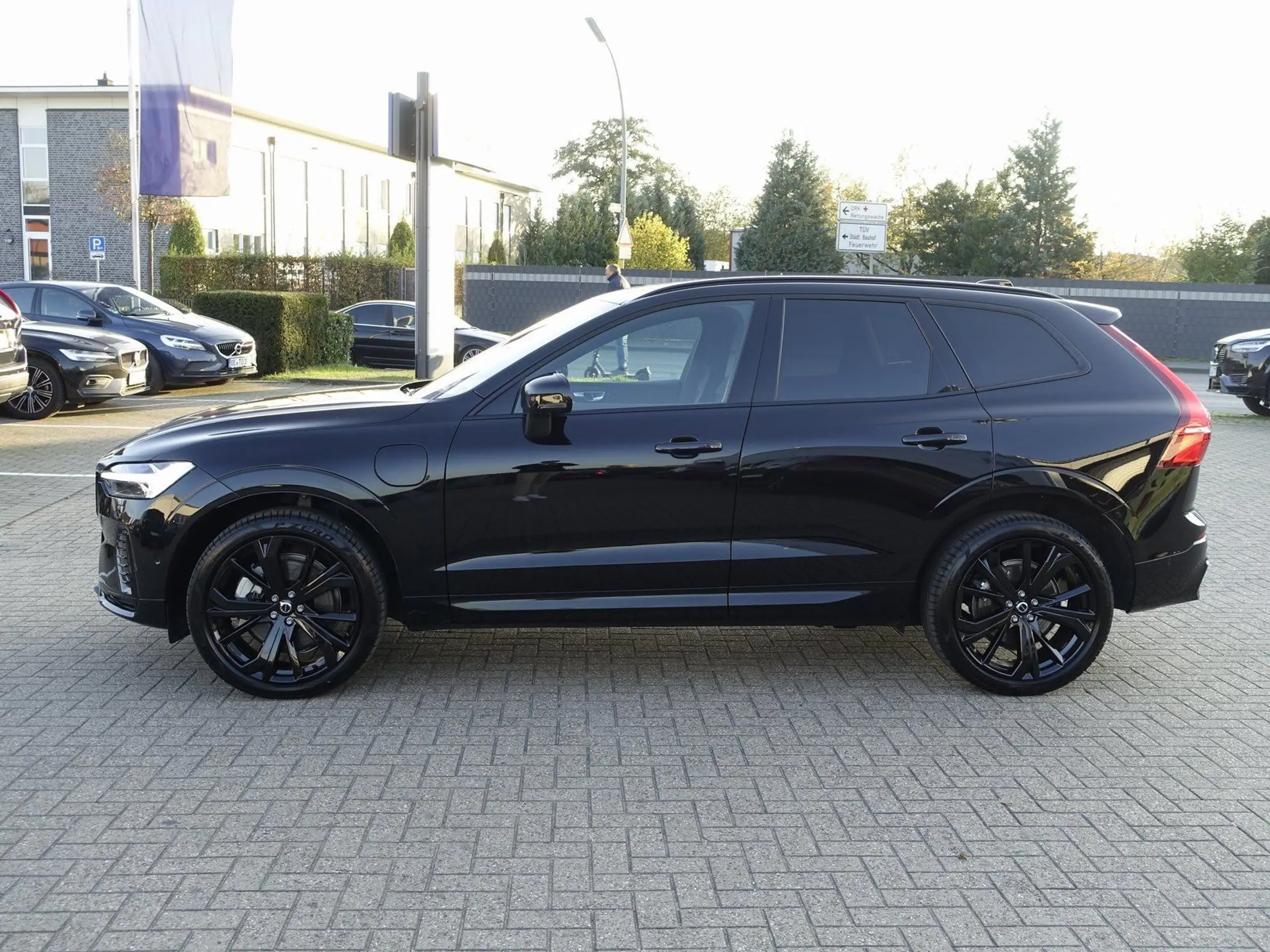 Volvo - XC60