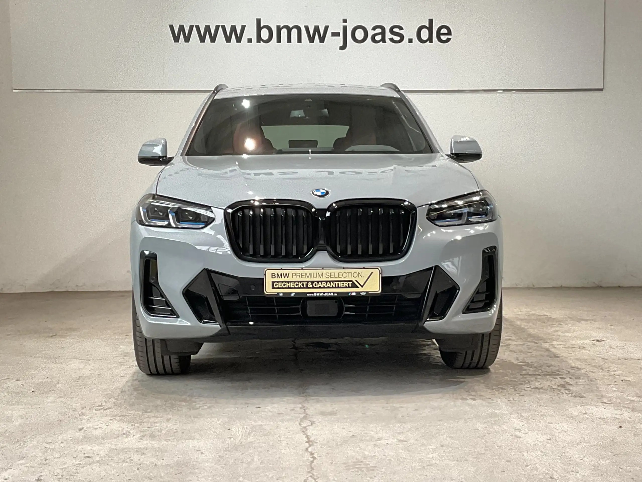 BMW - X3