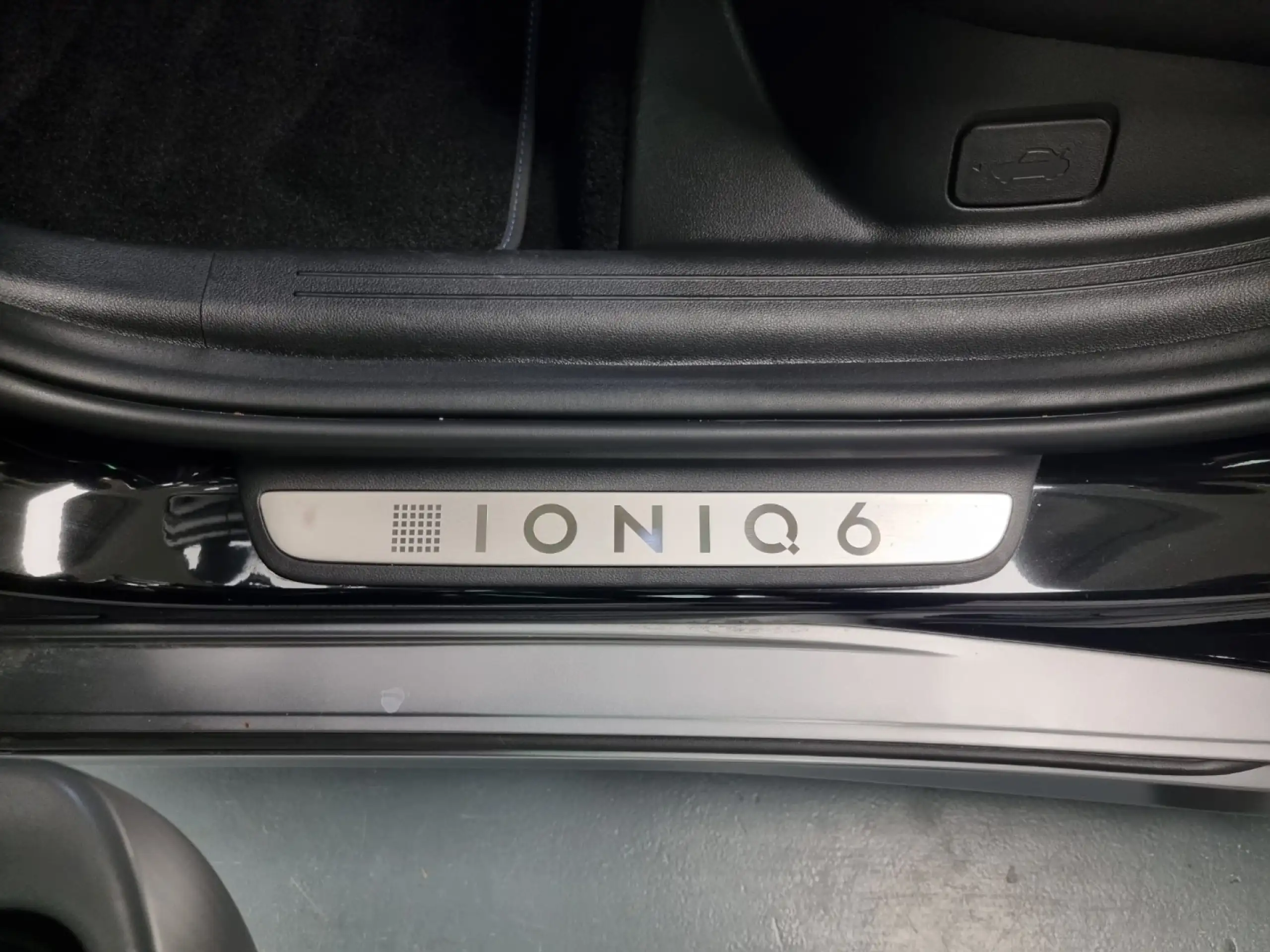 Hyundai - IONIQ 6