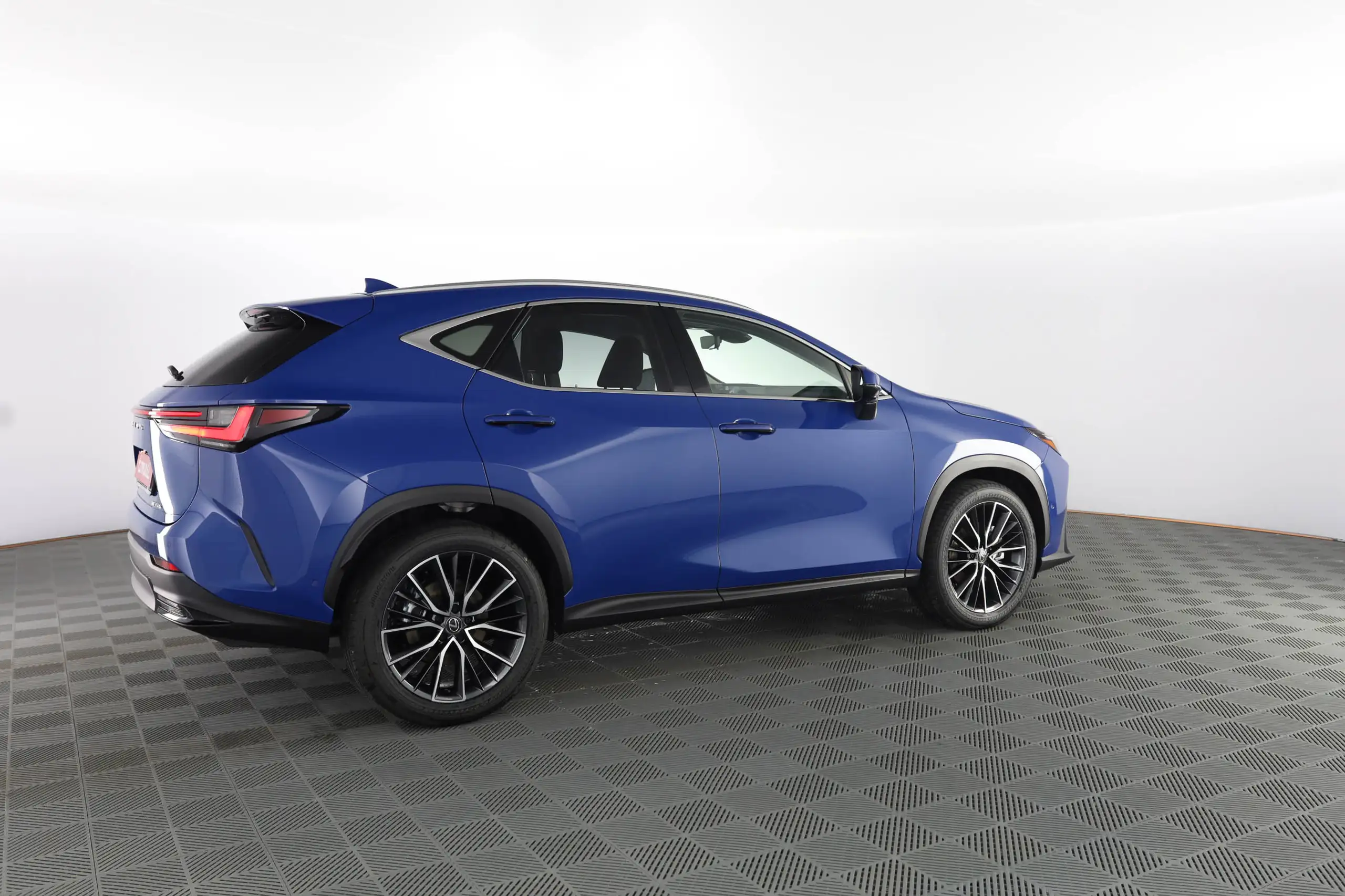 Lexus - NX 350h