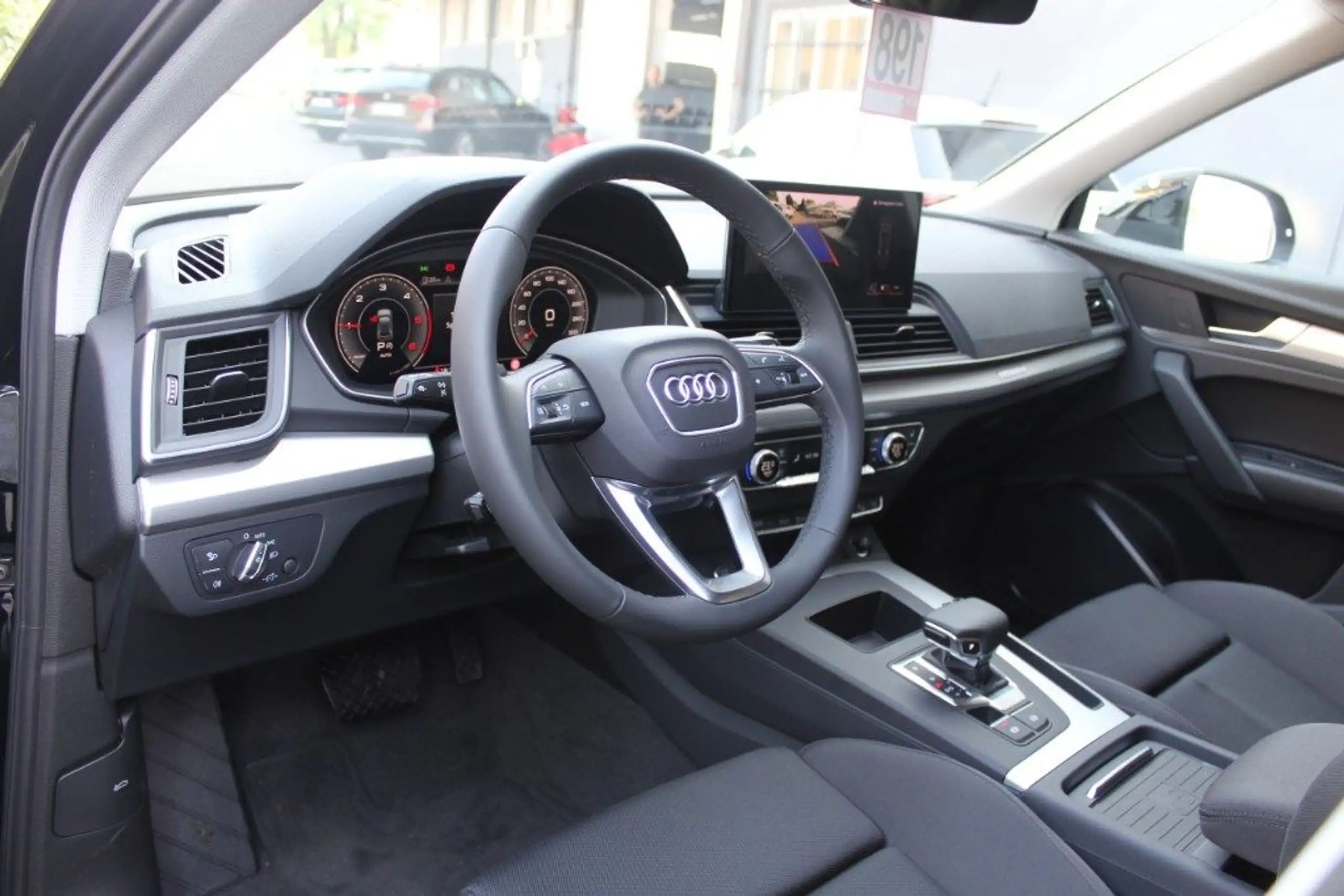 Audi - Q5