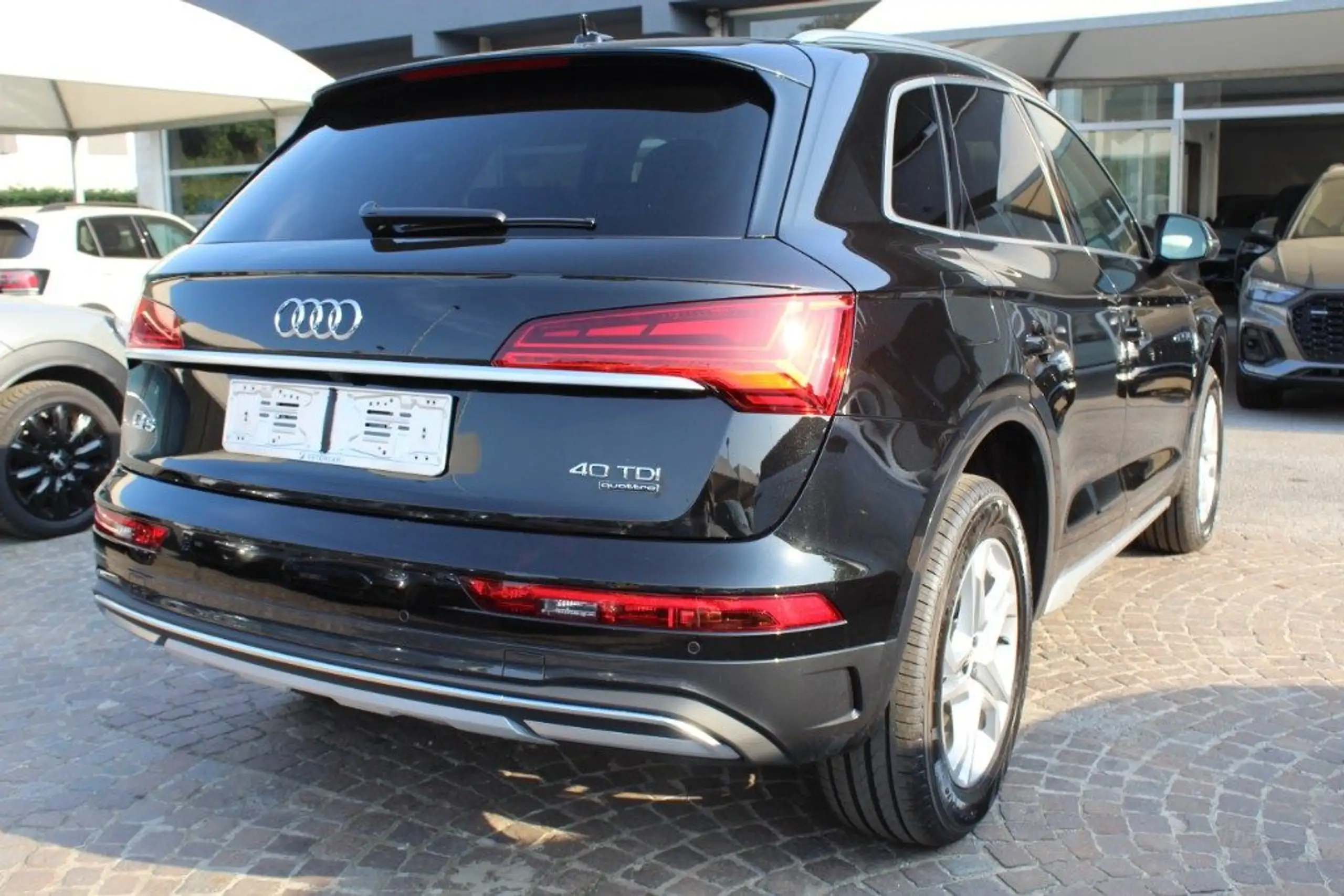 Audi - Q5