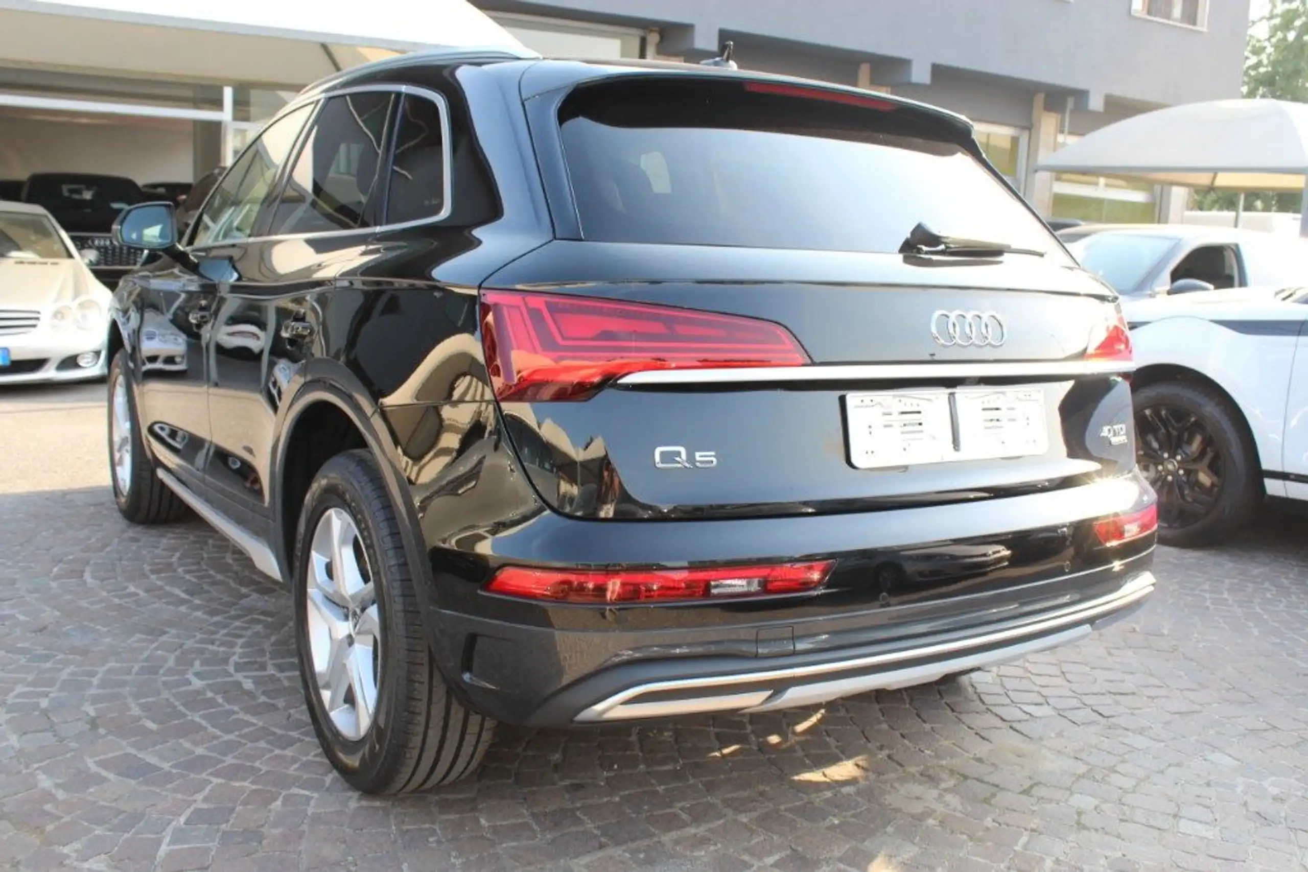 Audi - Q5