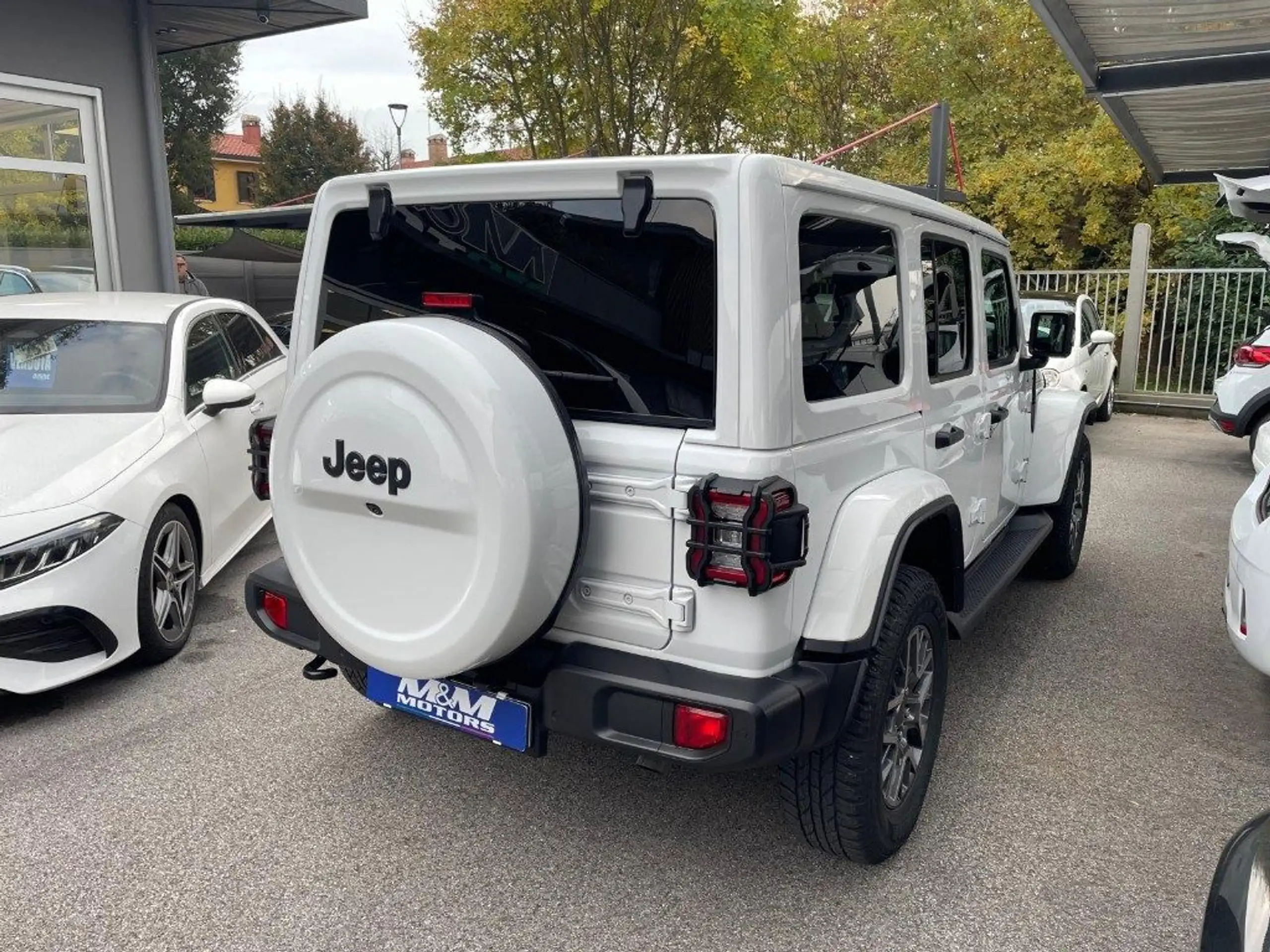 Jeep - Wrangler