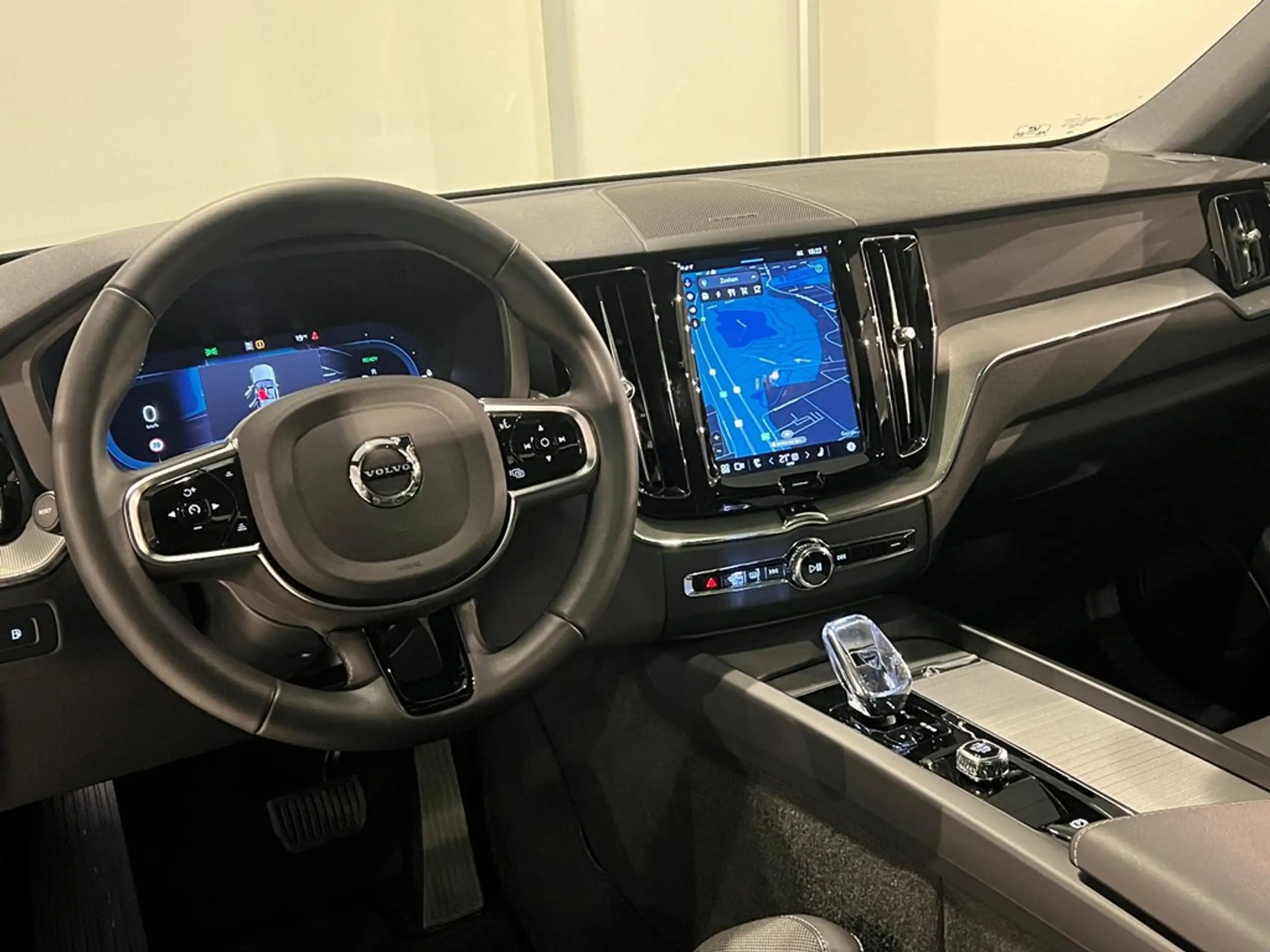 Volvo - XC60