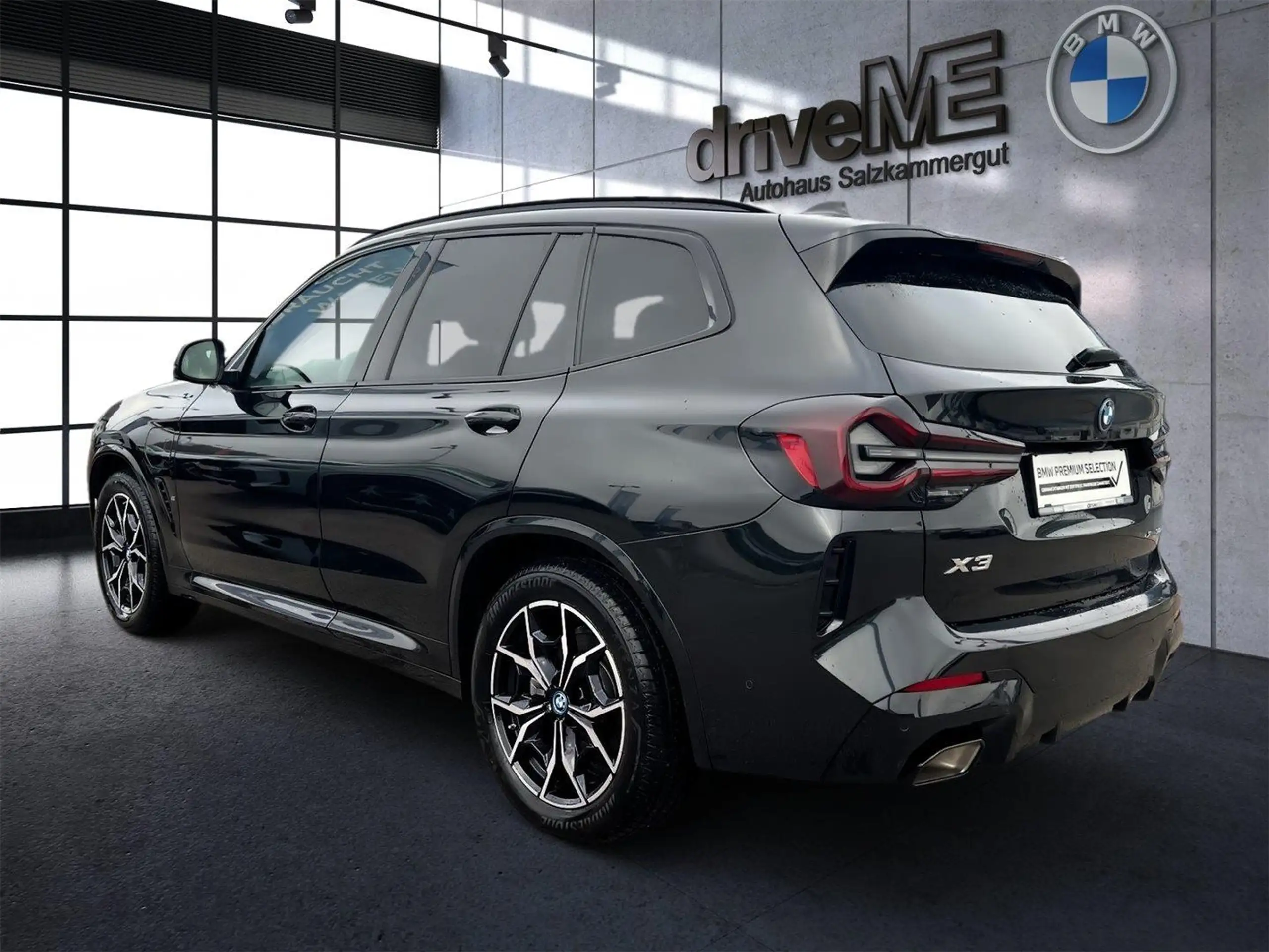 BMW - X3