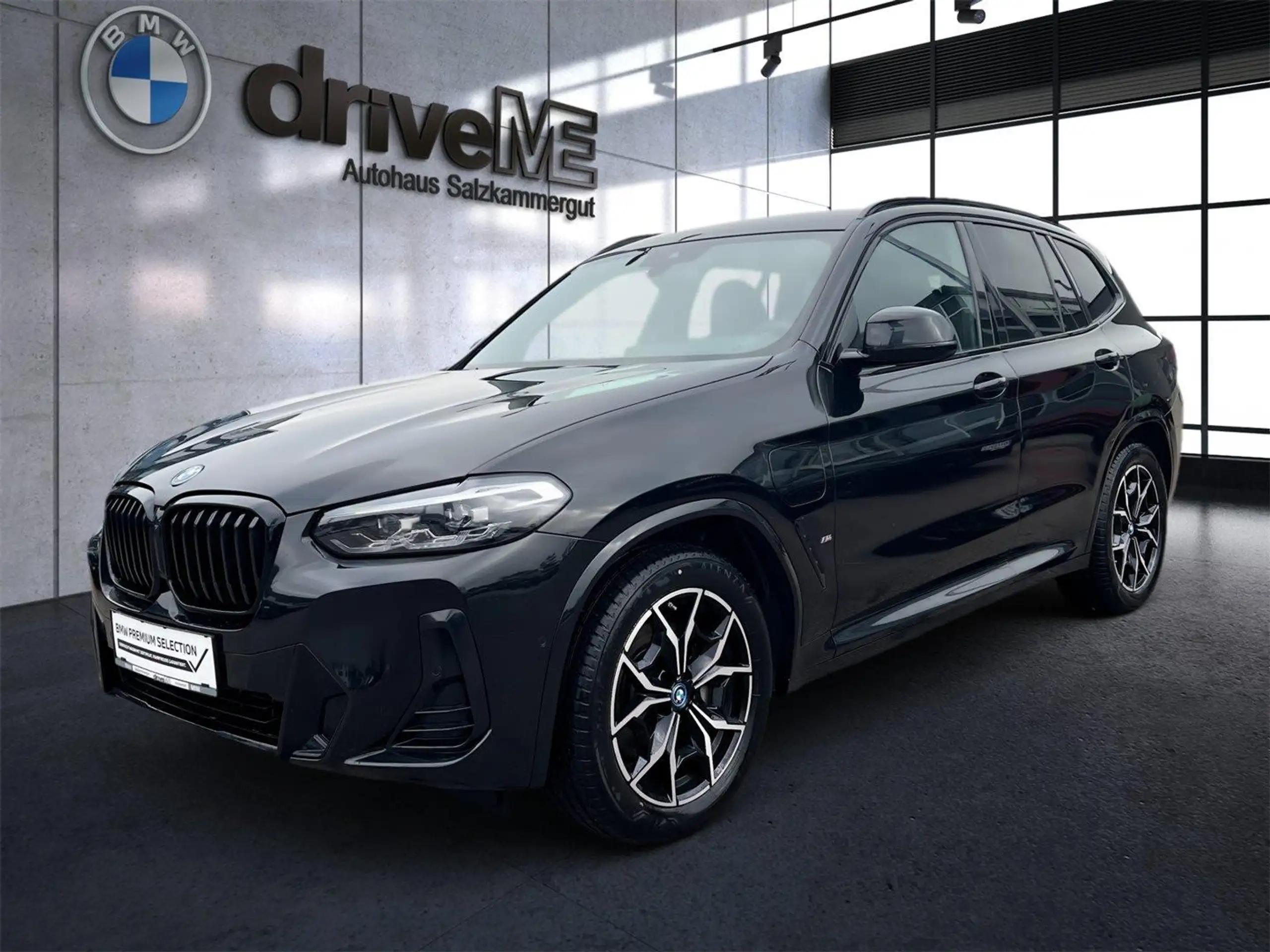 BMW - X3