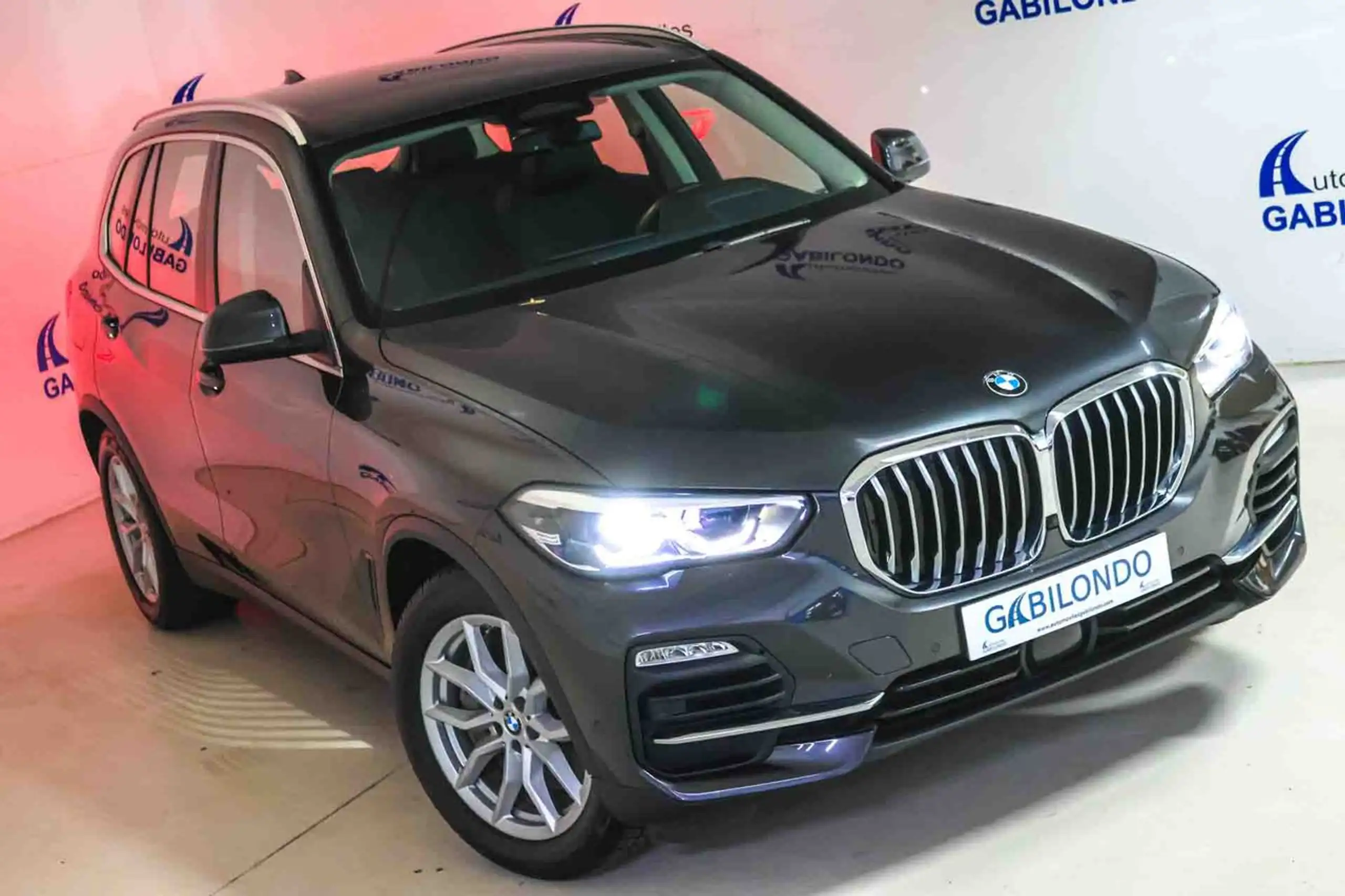 BMW - X5