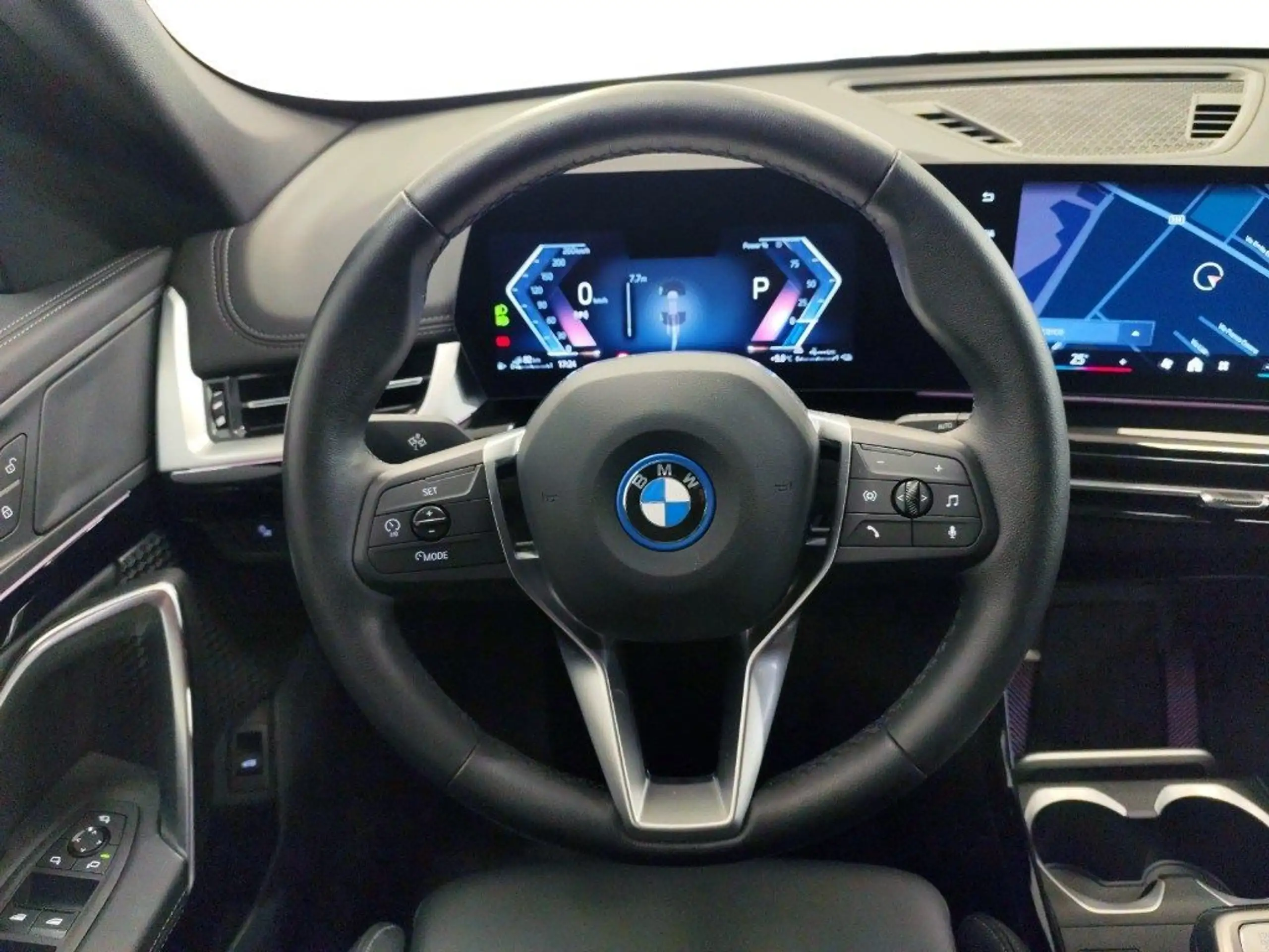 BMW - X1