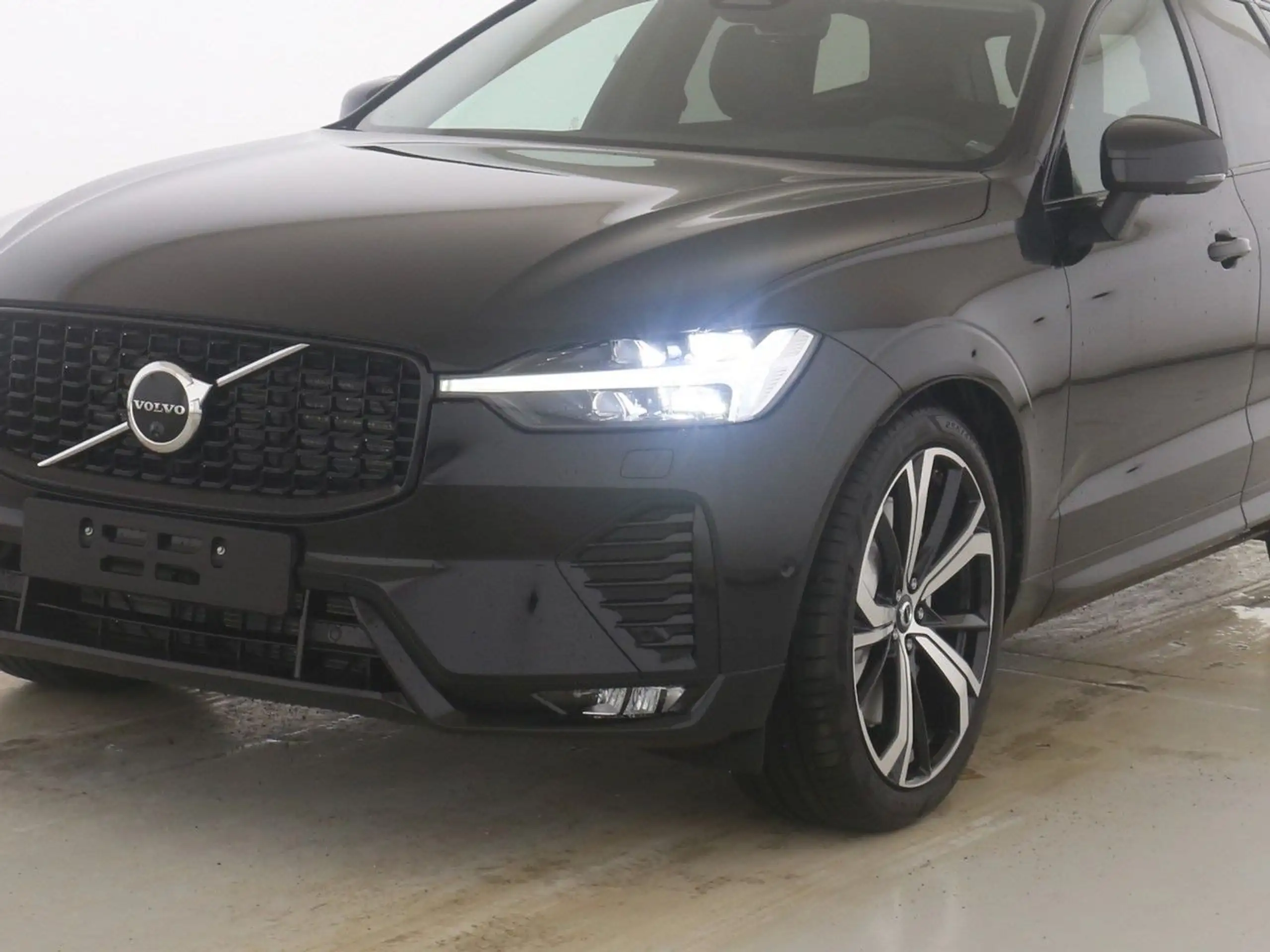 Volvo - XC60