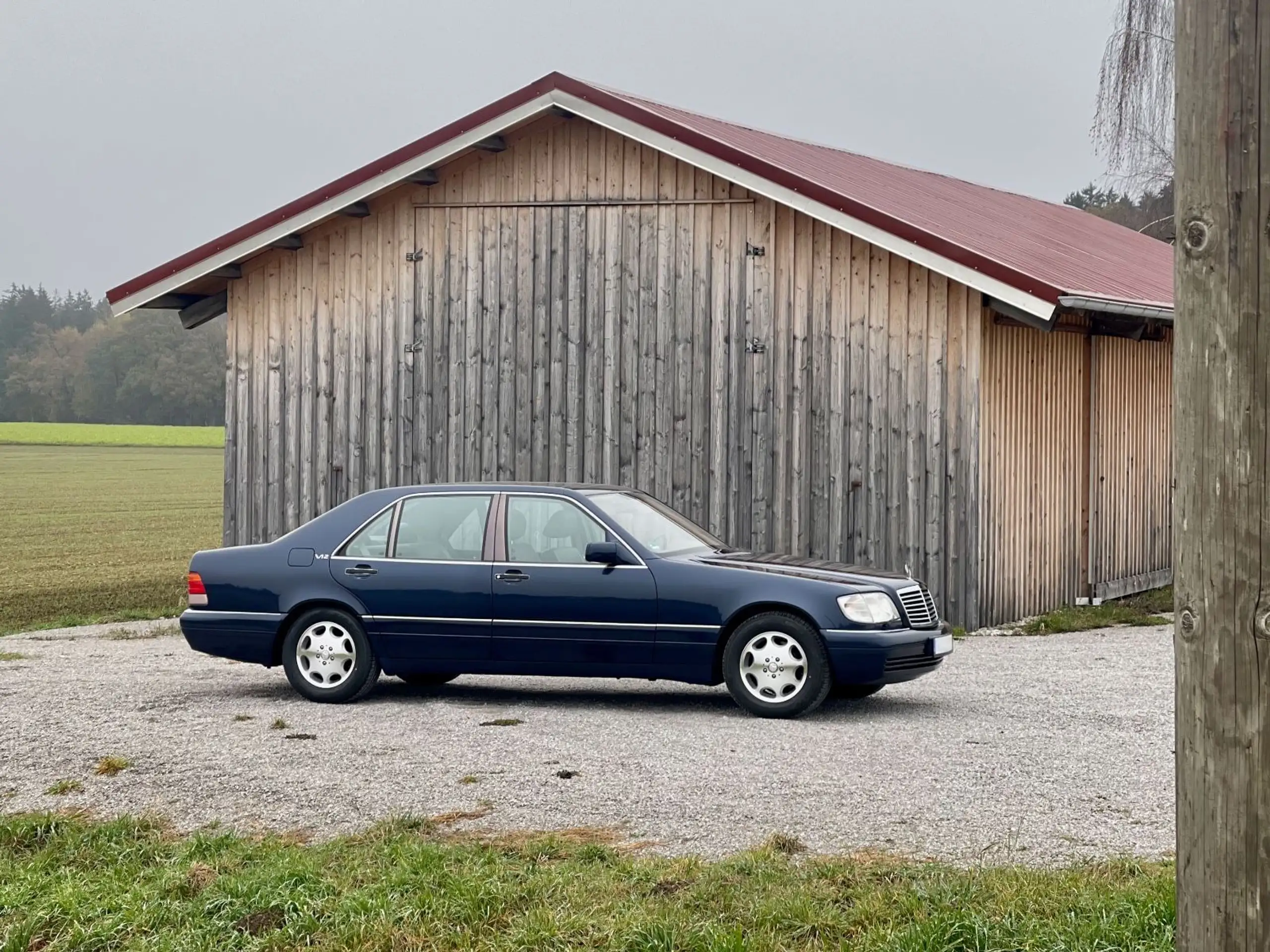 Mercedes-Benz - S 600