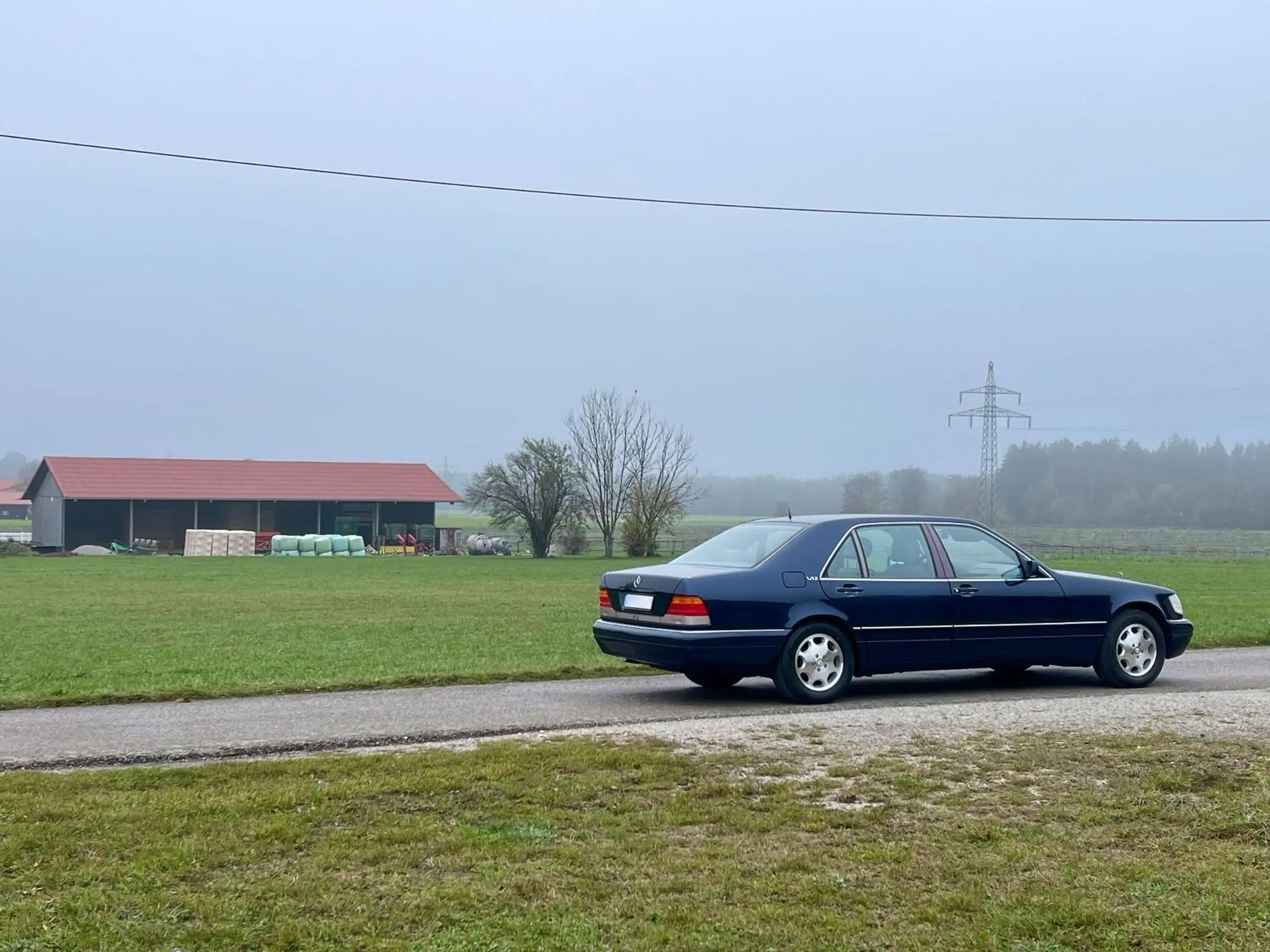 Mercedes-Benz - S 600