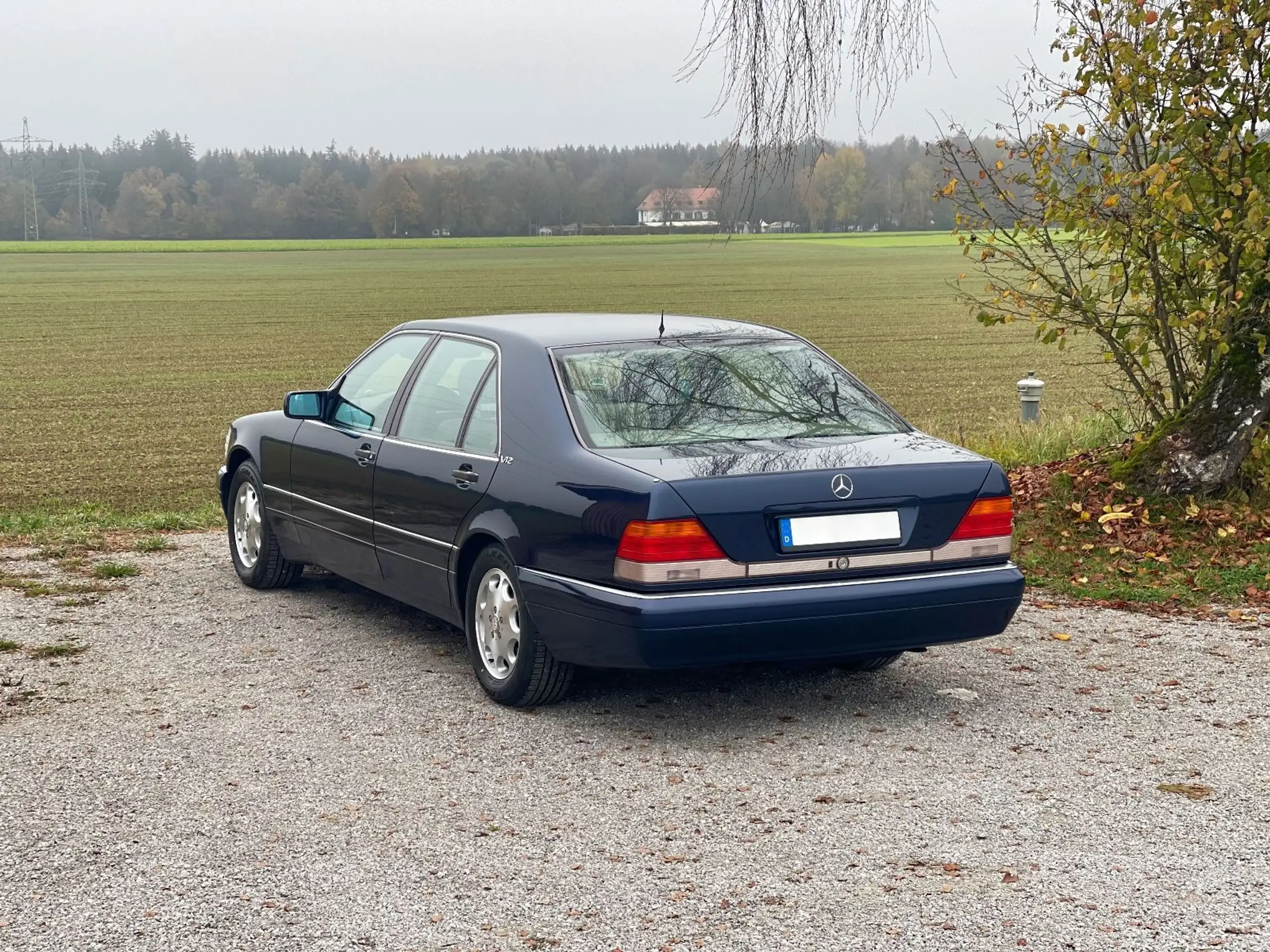 Mercedes-Benz - S 600