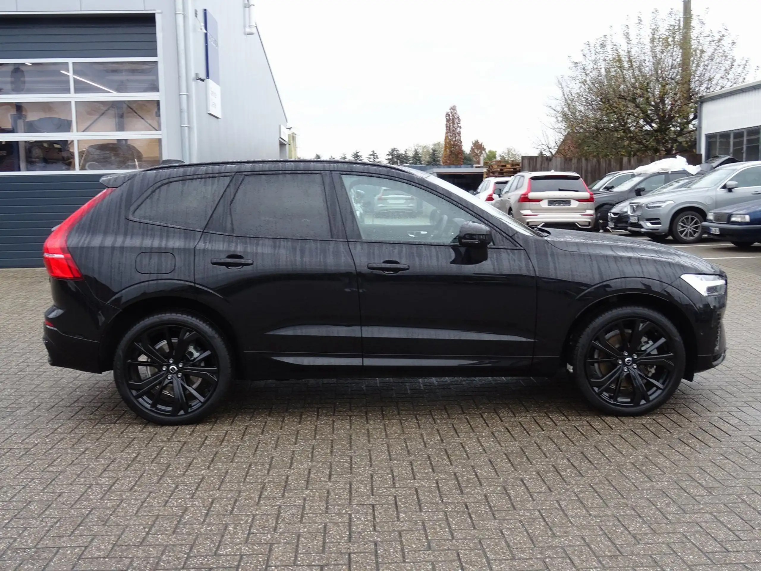 Volvo - XC60