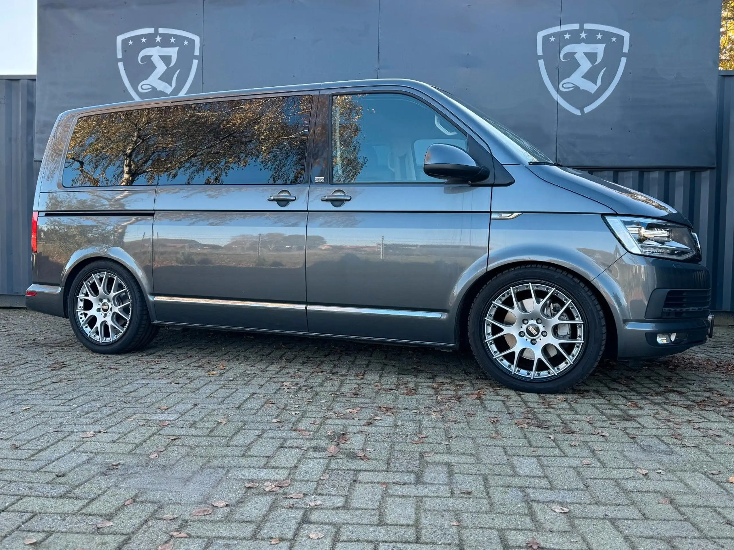 Volkswagen - T6 Multivan