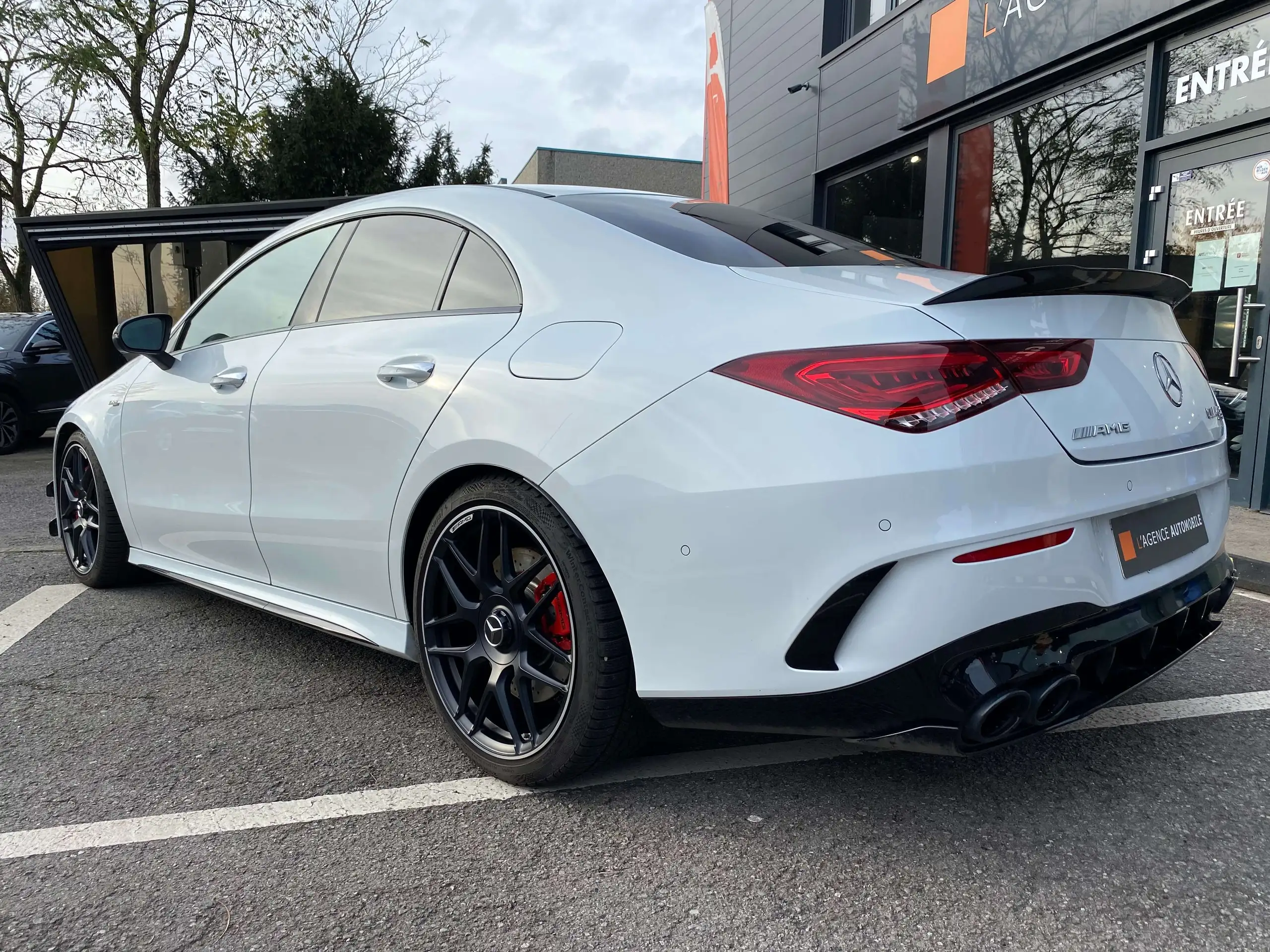 Mercedes-Benz - CLA 45 AMG