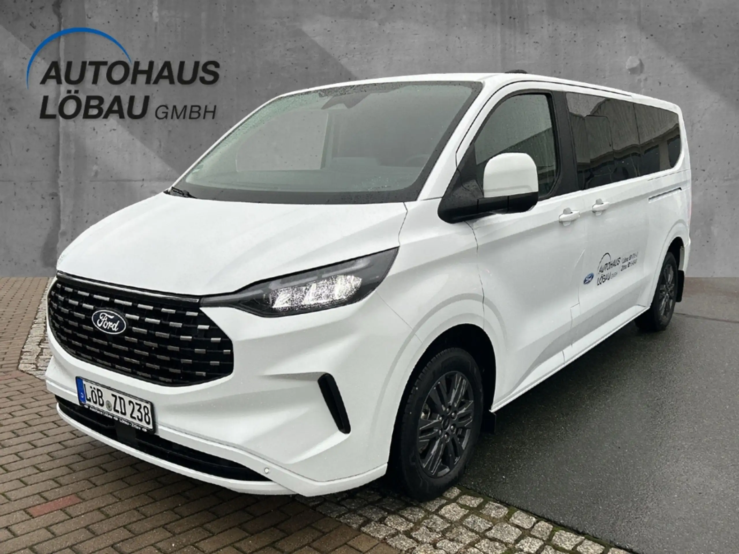 Ford Tourneo Custom 2024