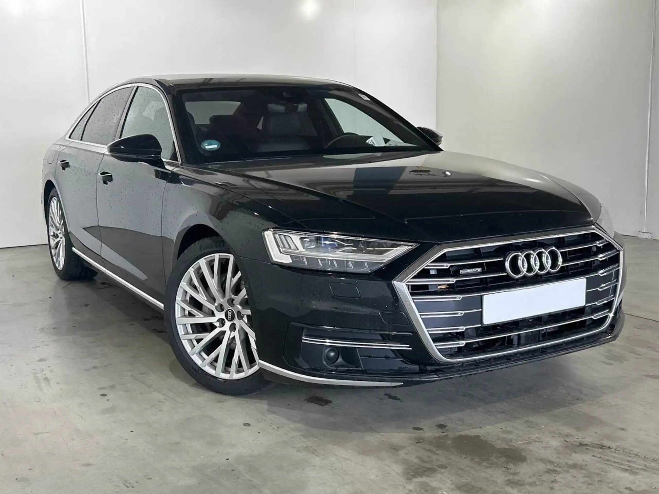 Audi - A8