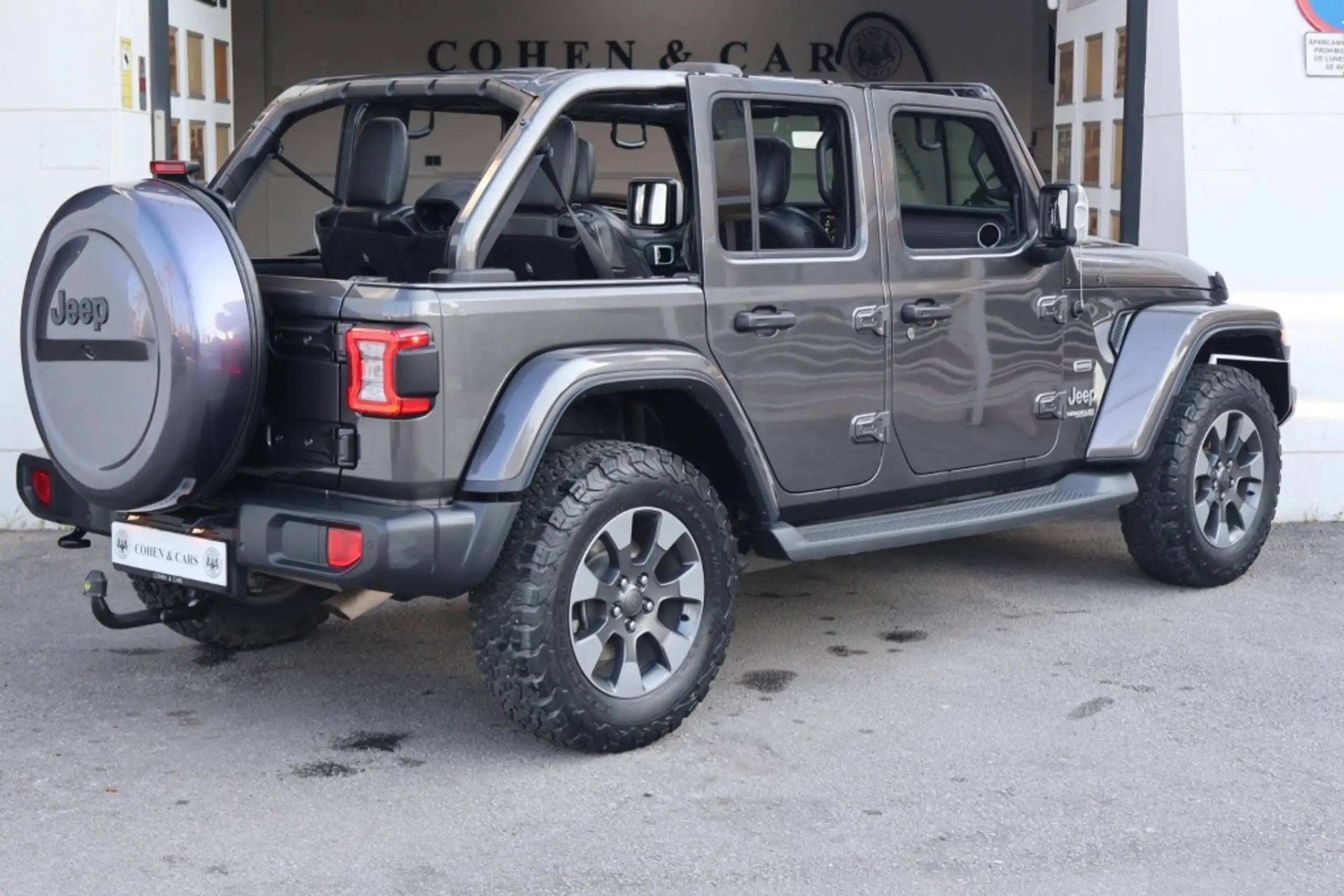 Jeep - Wrangler