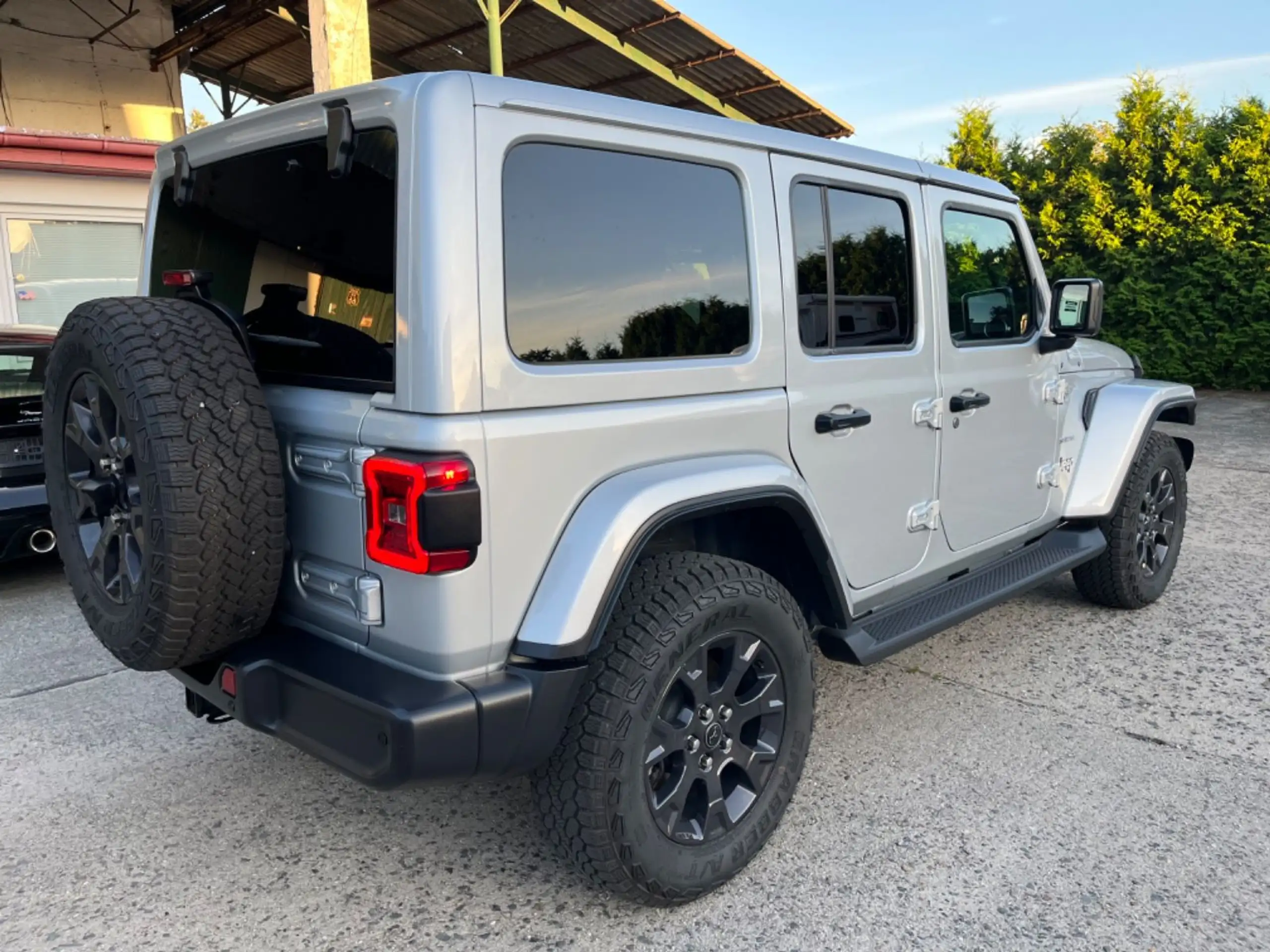 Jeep - Wrangler