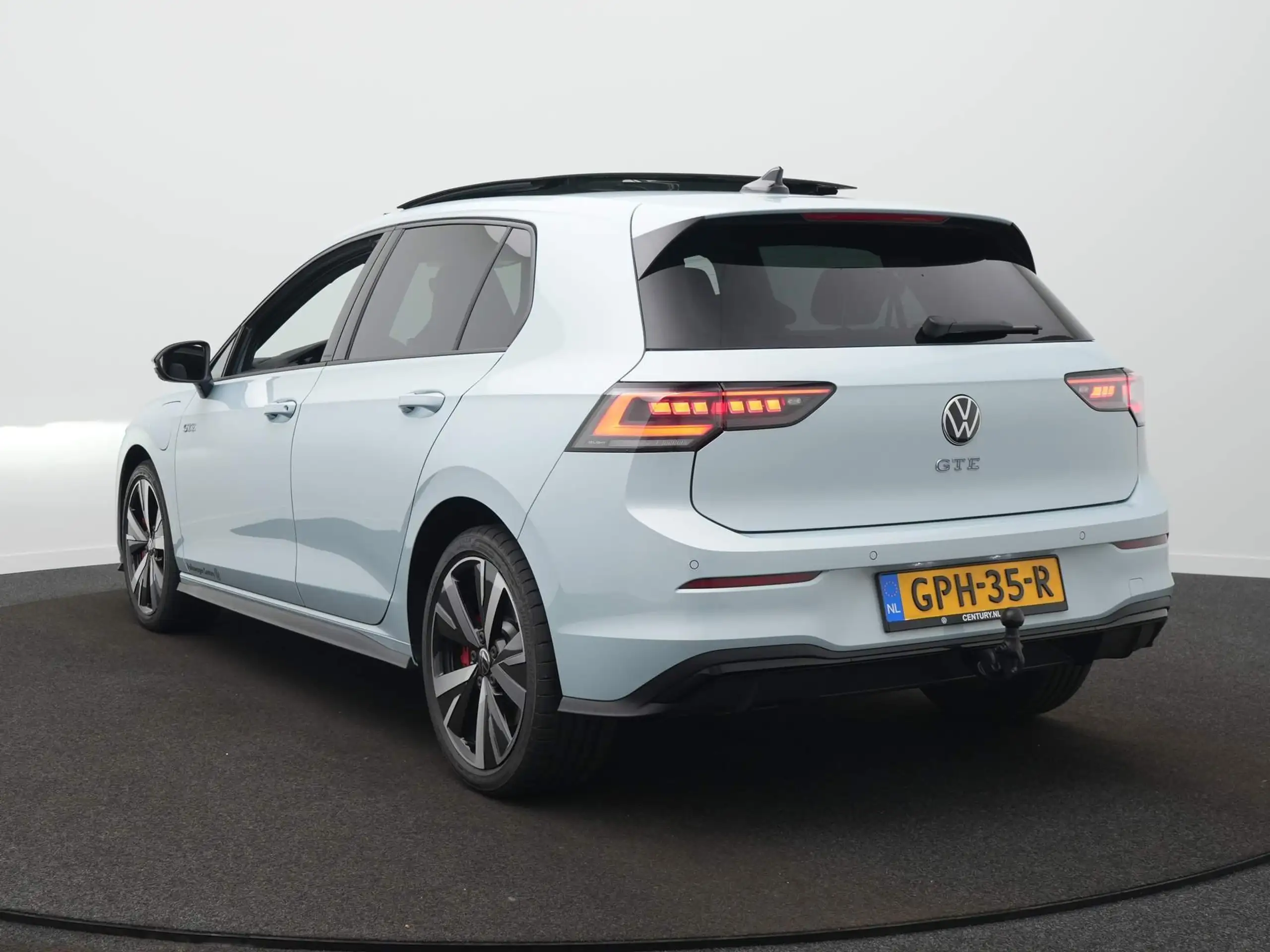 Volkswagen - Golf GTE