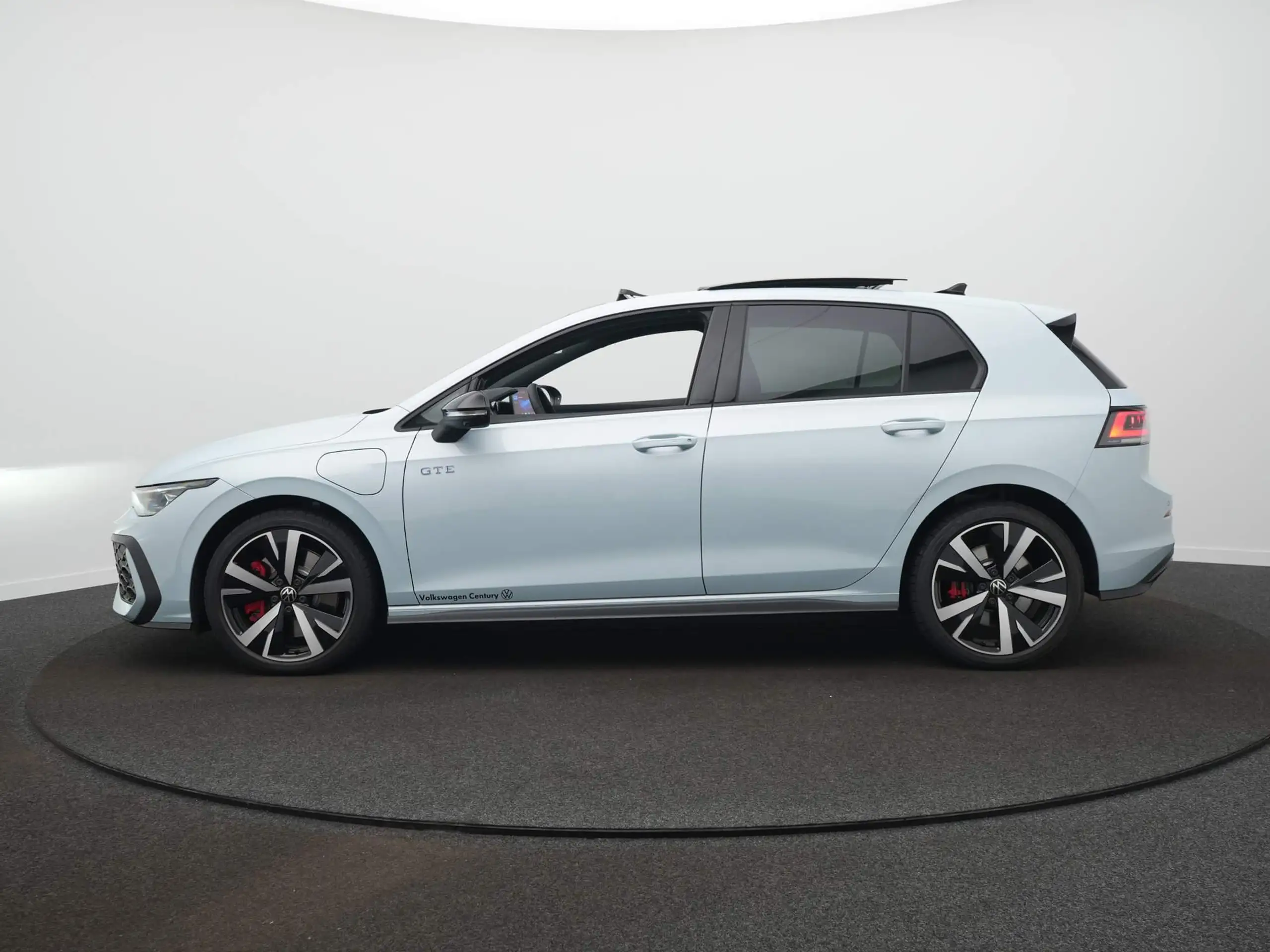 Volkswagen - Golf GTE