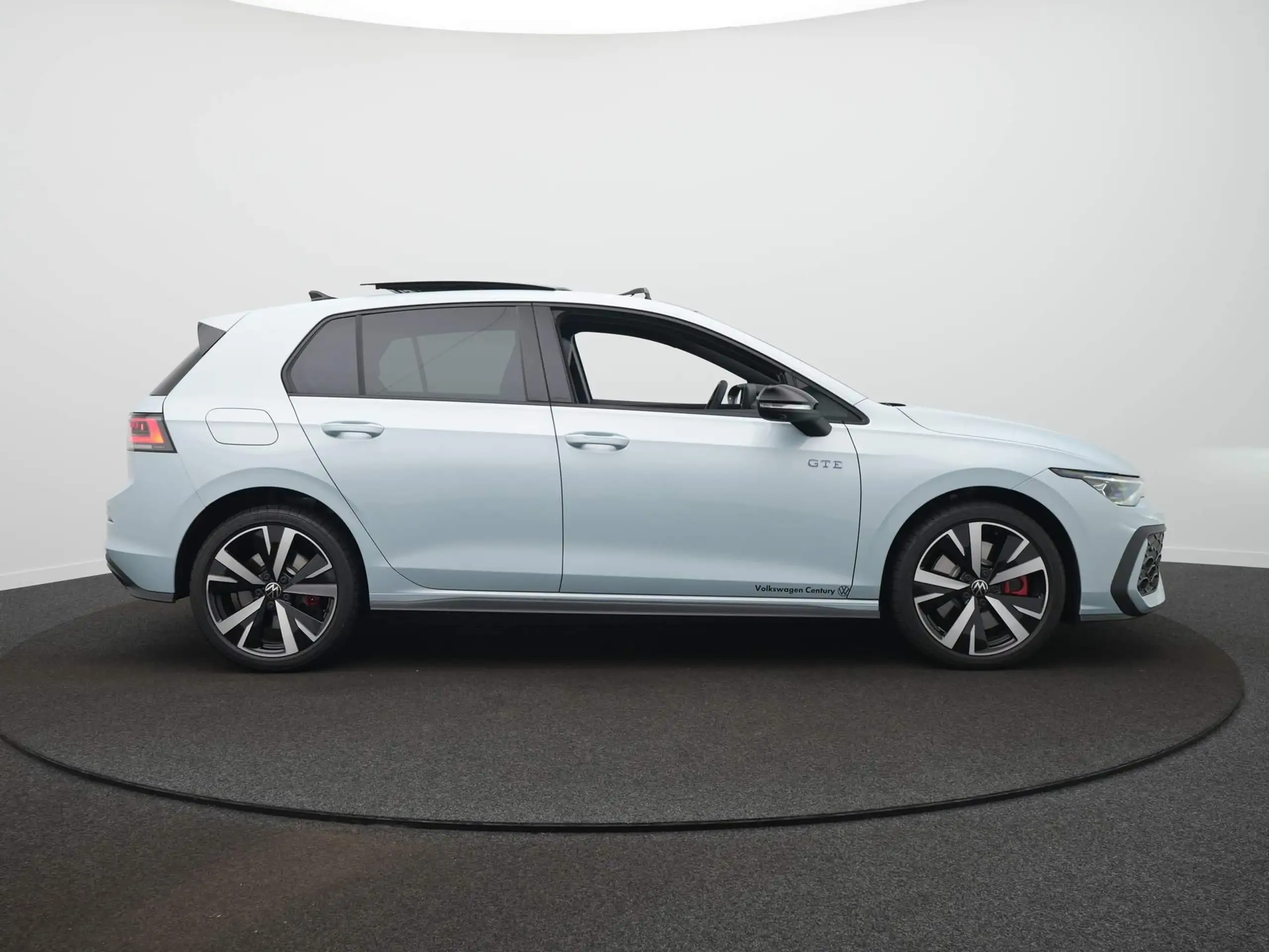 Volkswagen - Golf GTE