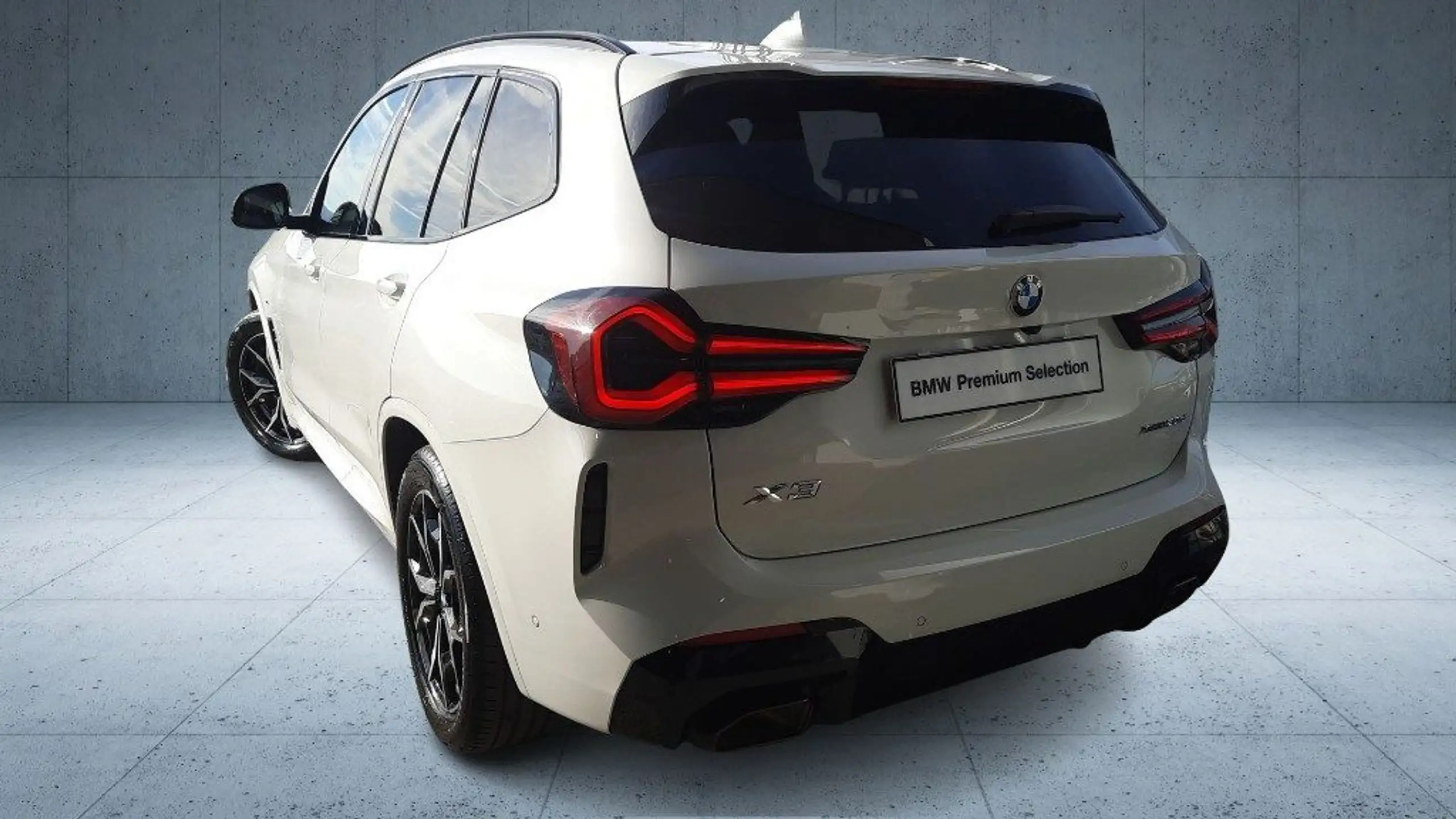 BMW - X3