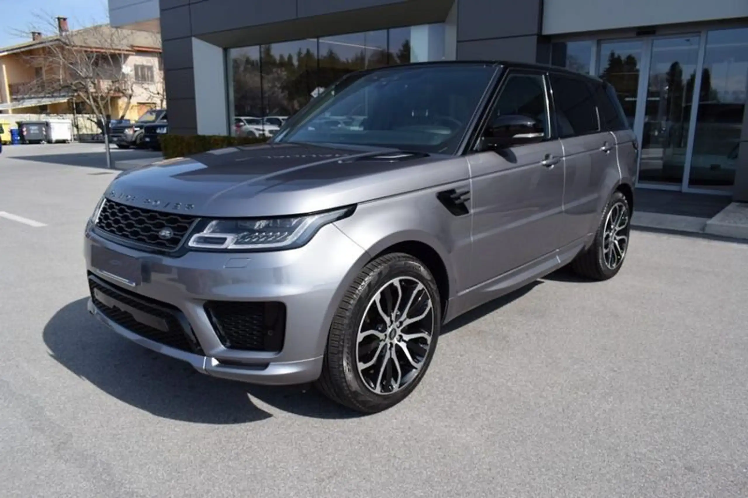 Land Rover - Range Rover Sport