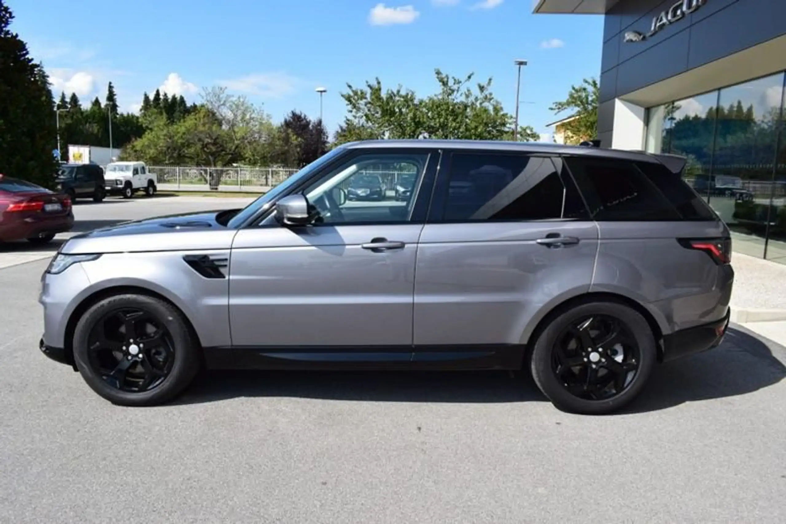 Land Rover - Range Rover Sport