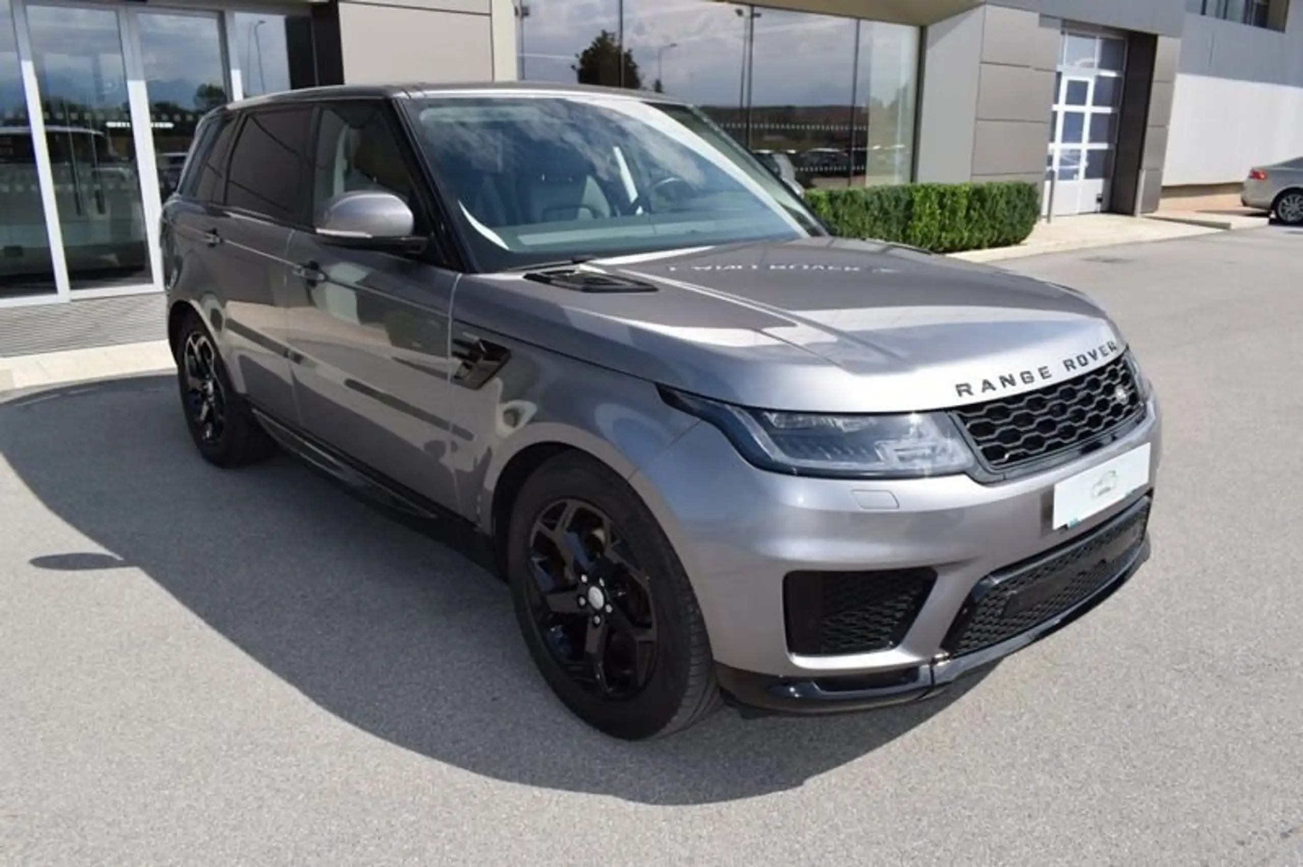 Land Rover - Range Rover Sport