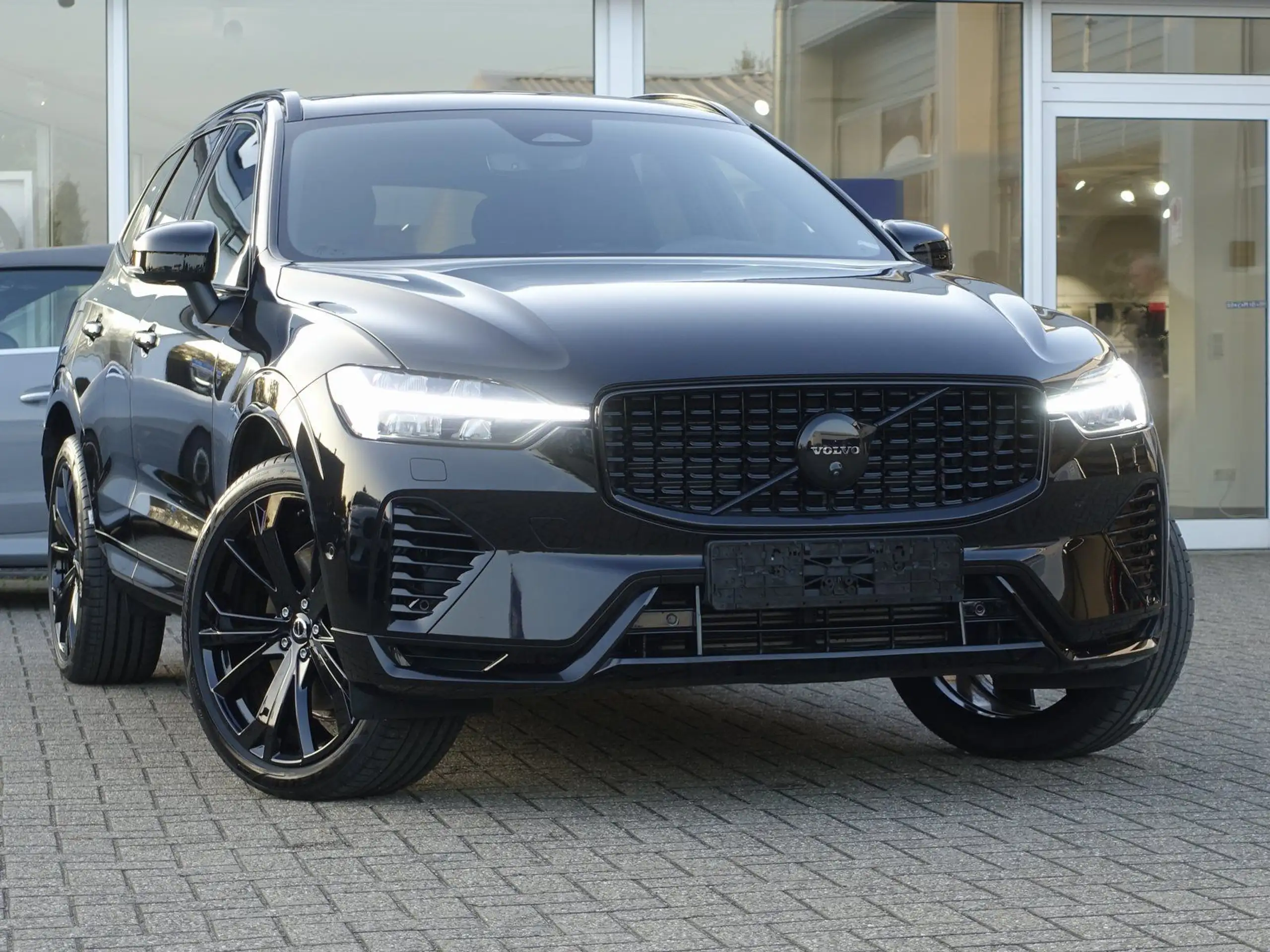 Volvo - XC60